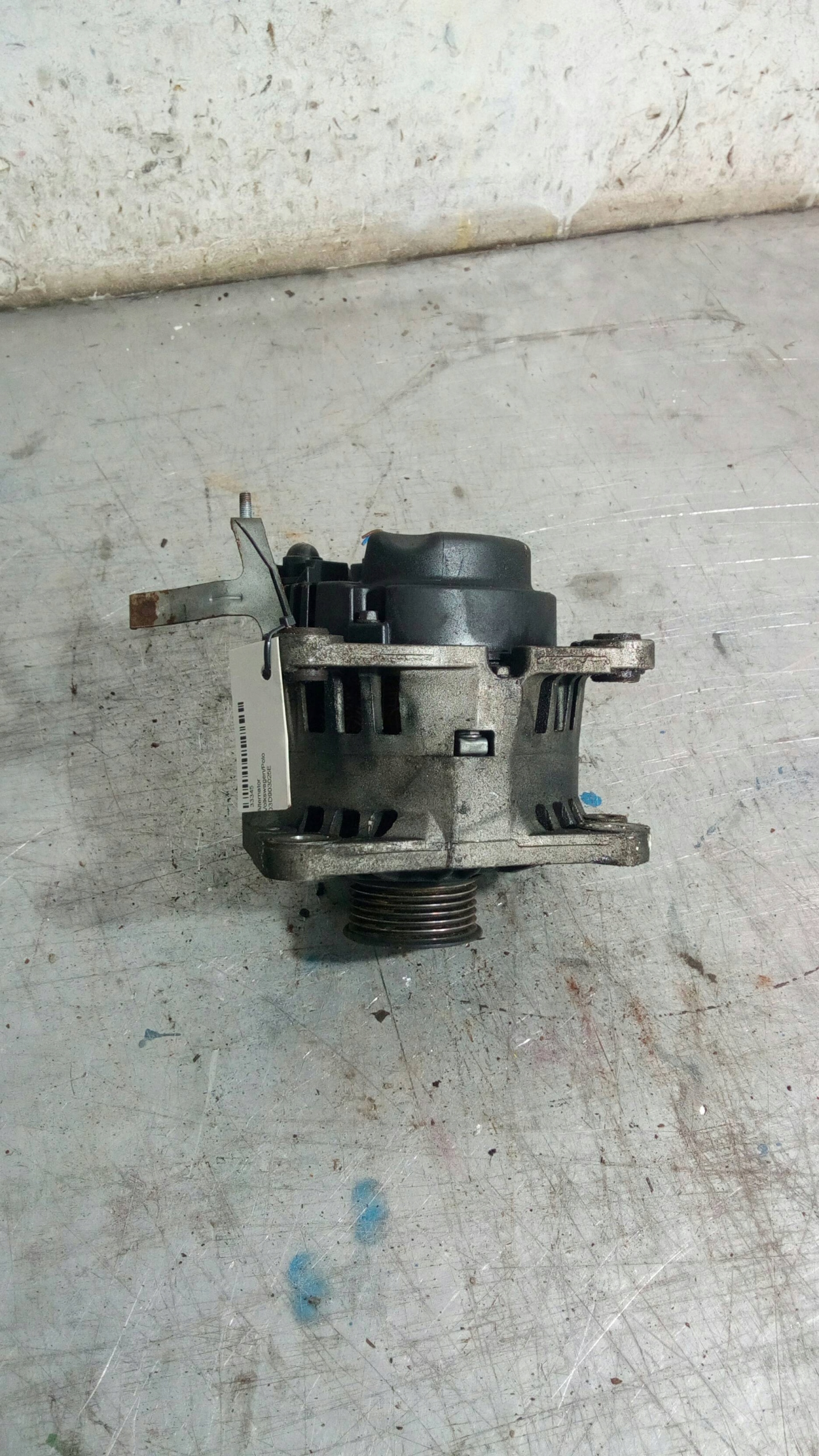 Alternator Volkswagen Polo 9N 1,2 B 03D903025E Typ samochodu Samochody osobowe