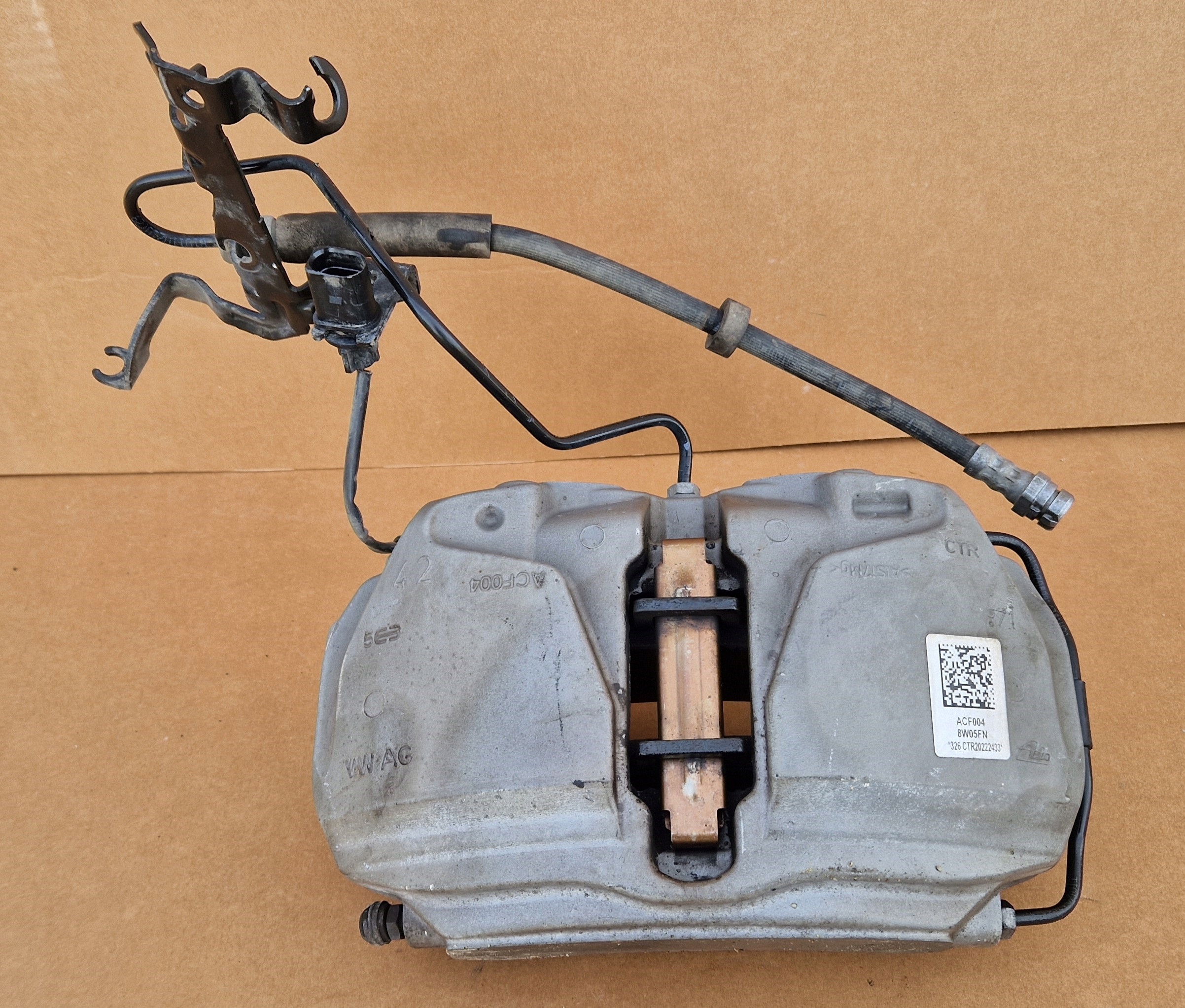 caliper complete front left 8W05FN AUDI A4 B9 AUDI A5 8W IDEAL original