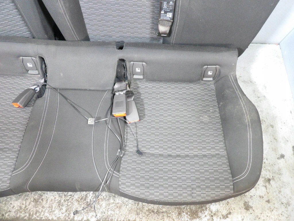 OPEL ASTRA K KOMBI Sitz Sitz heck