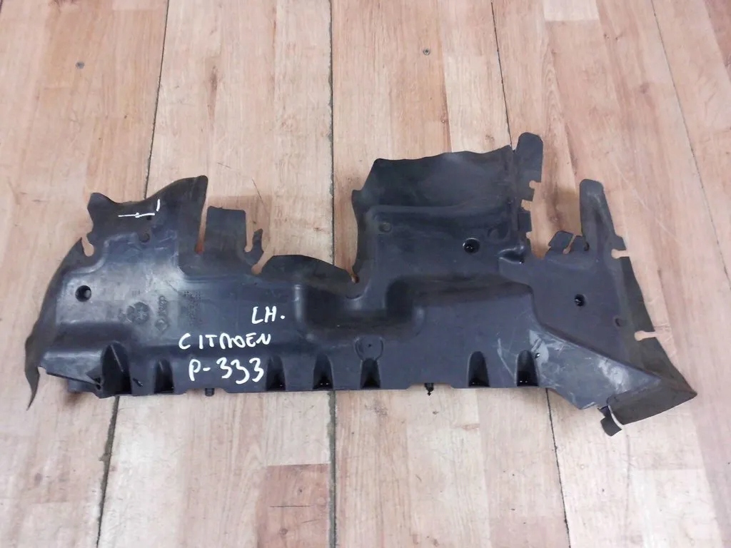Citroen DS4 luftansaugkanal links dolot