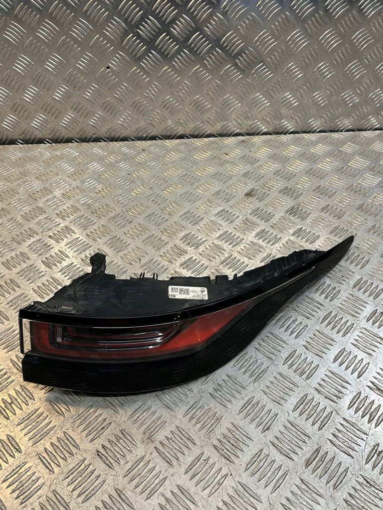 RANGE ROVER EVOQUE II - lampa tylna prawa LED FR26830204