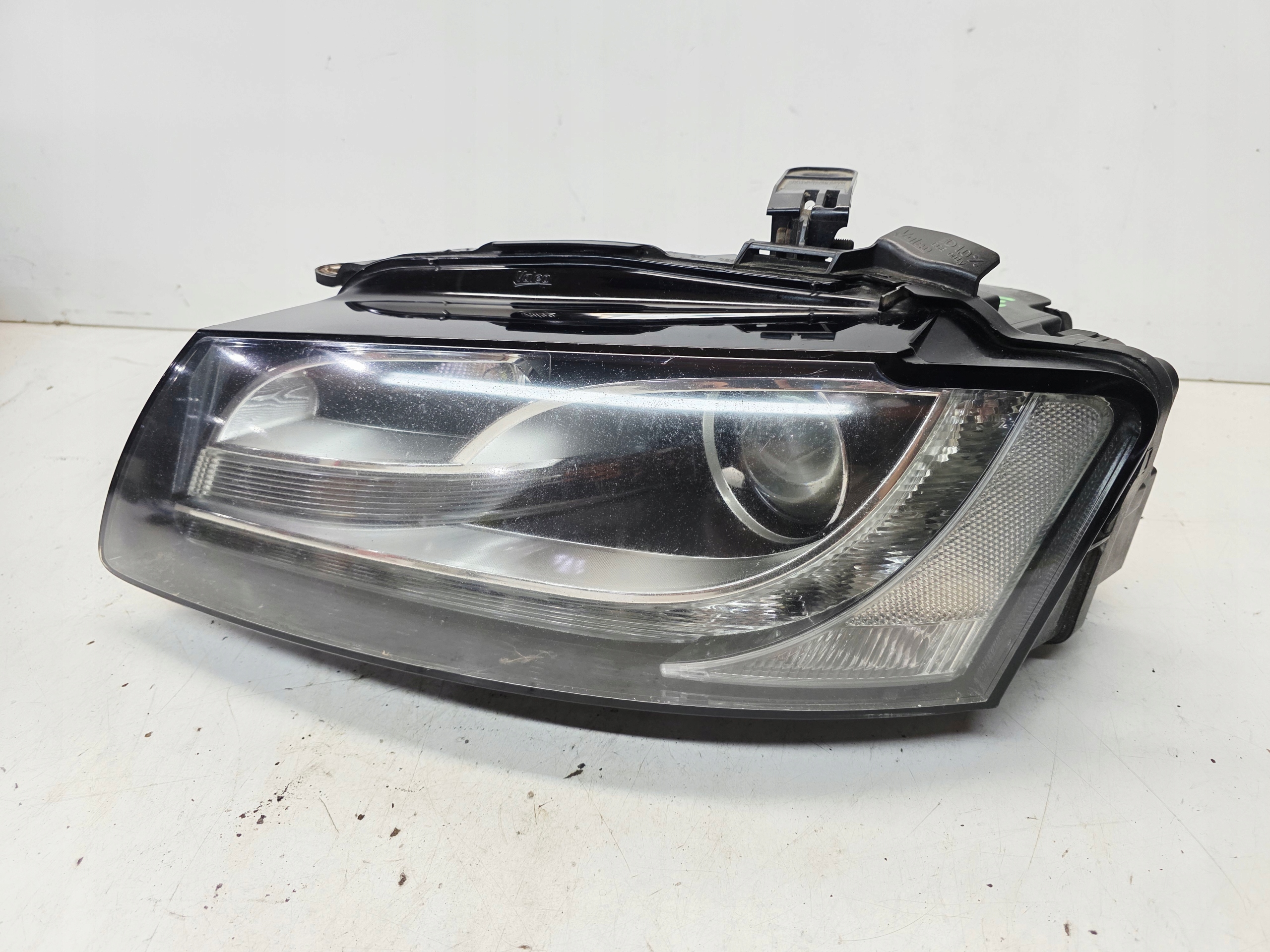 REFLEKTOR light left front BI XENON LED AUDI A5 8T 8T0941029AK EU 35/25