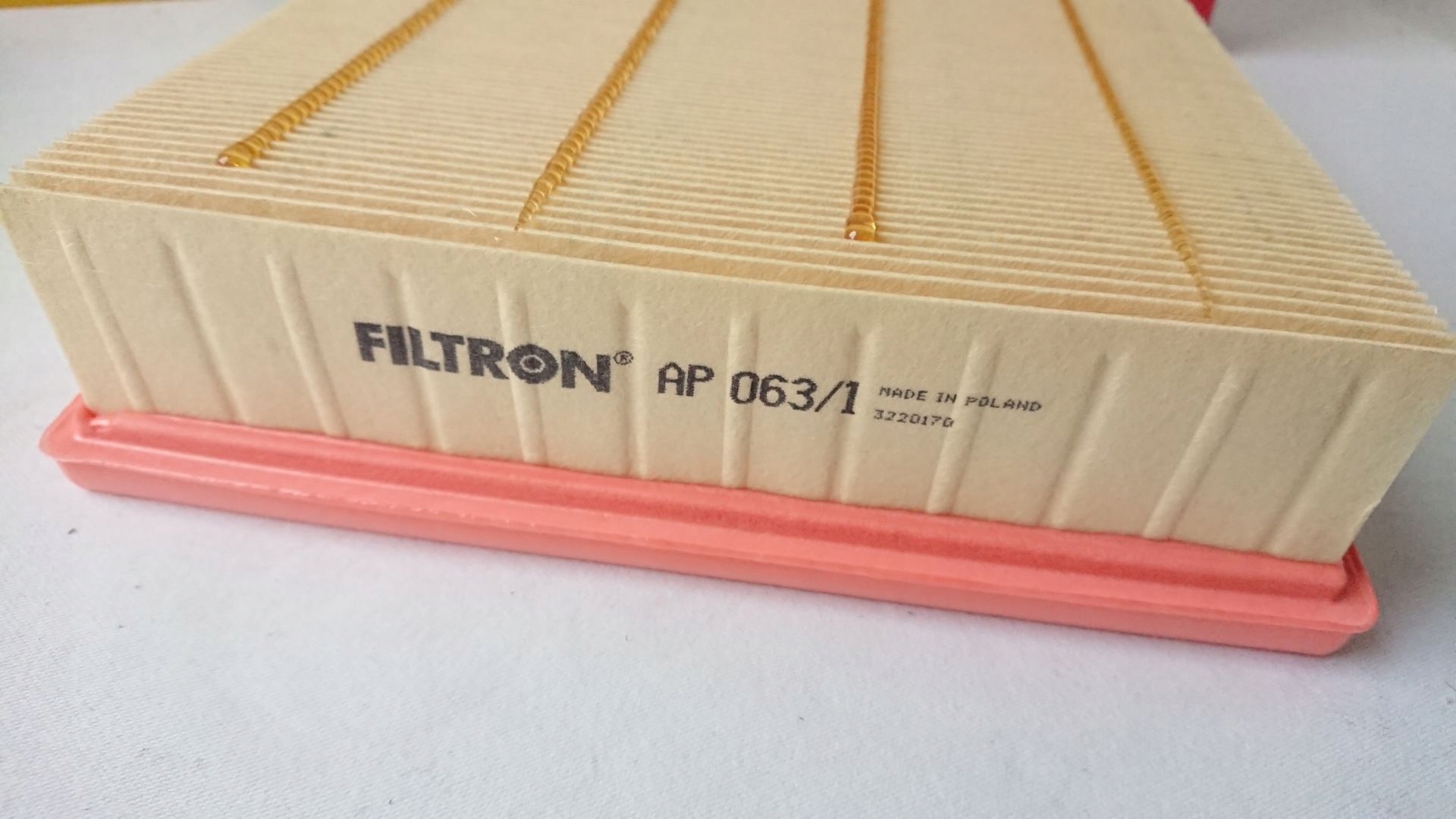 ZESTAW FILTRÓW AUDI A6 C5 2.4 2.7T 2.8 Producent części Filtron