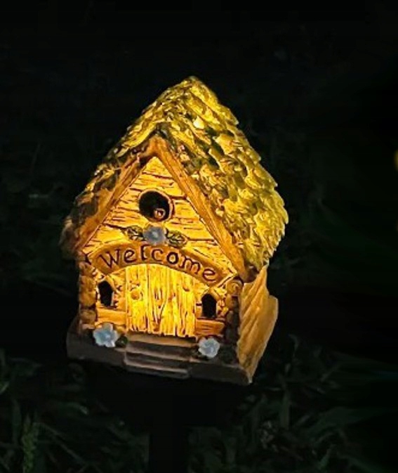 CHATKA LAMPKA SOLARNA LED WBIJANA LAMPA OGRODOWA ZEWNĘTRZNA ŚWIECĄCY DOMEK Kod producenta q23102912