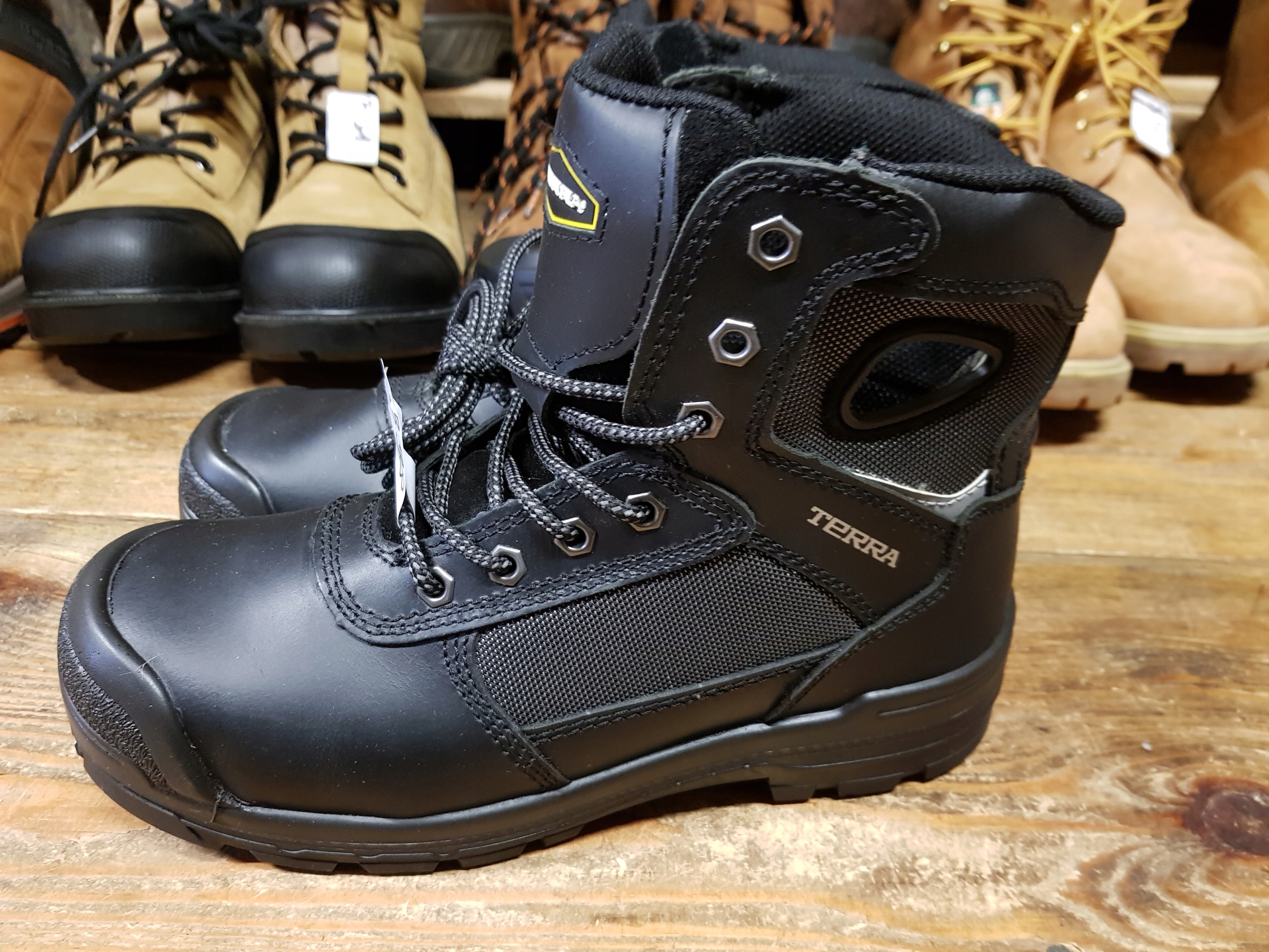 Buty robocze TERRA rozm 41 wkł 26,5 cm S3