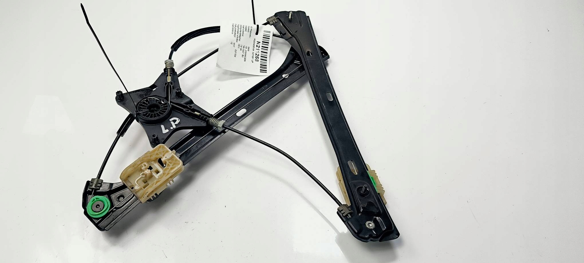 window regulator left front EU 3G0837461C VOLKSWAGEN PASSAT B8