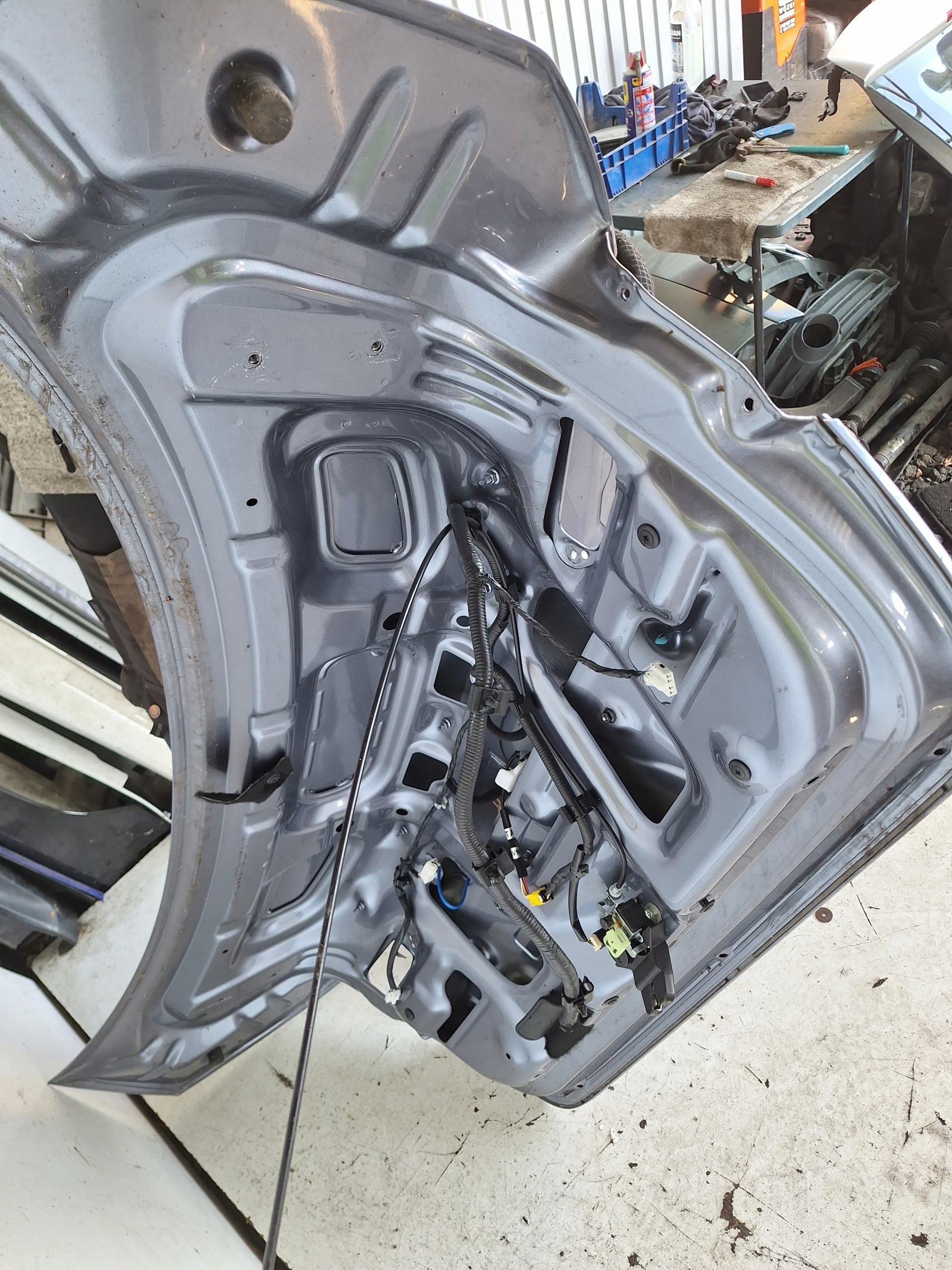 KIA OPTIMA III 10-13 boot door + KAMERA LC