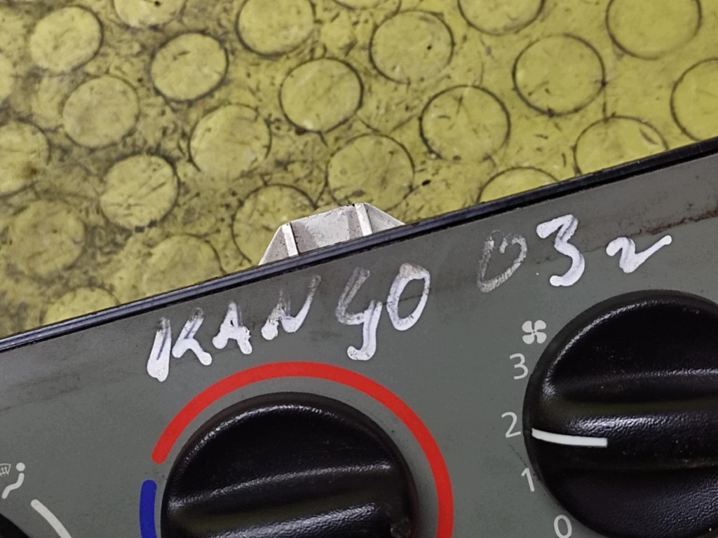 RENAULT KANGOO a PANEL klími klimatizaci