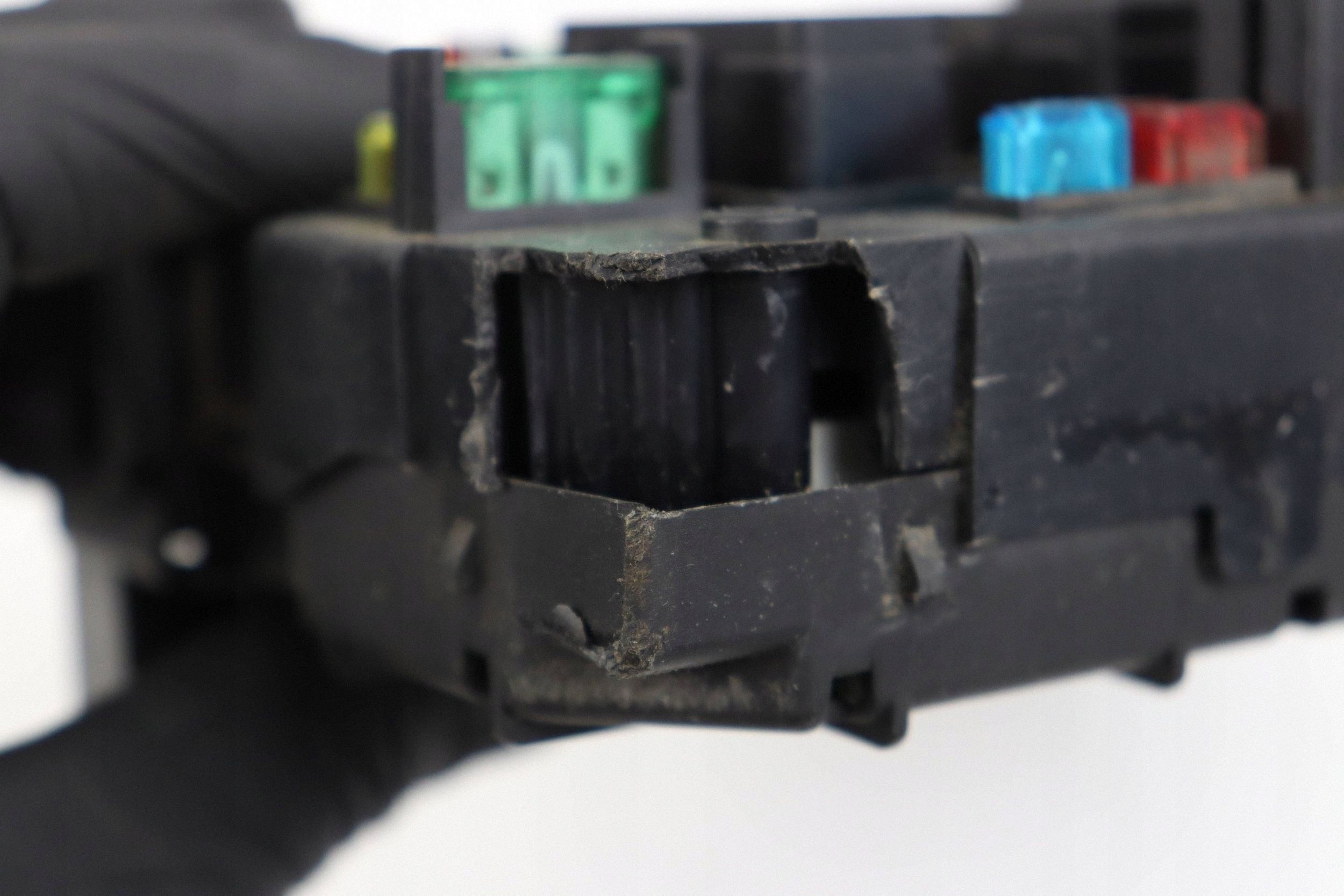 CITROEN PEUGEOT module control unit compartment BSM 9650663880