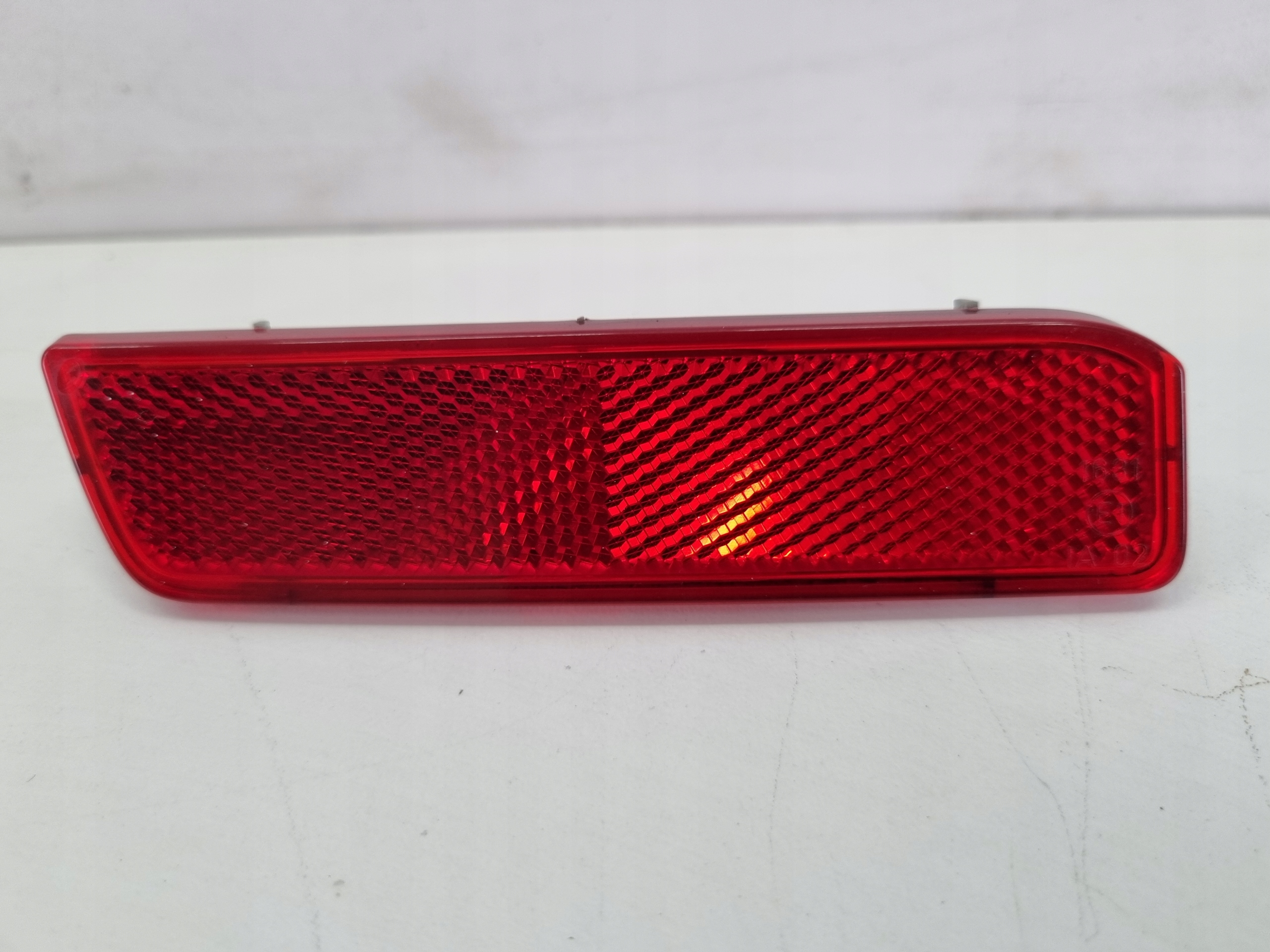 ODBLASK ZDERZAKA LEWY TYŁ TYLNY OPEL VECTRA C KOMBI 13106911