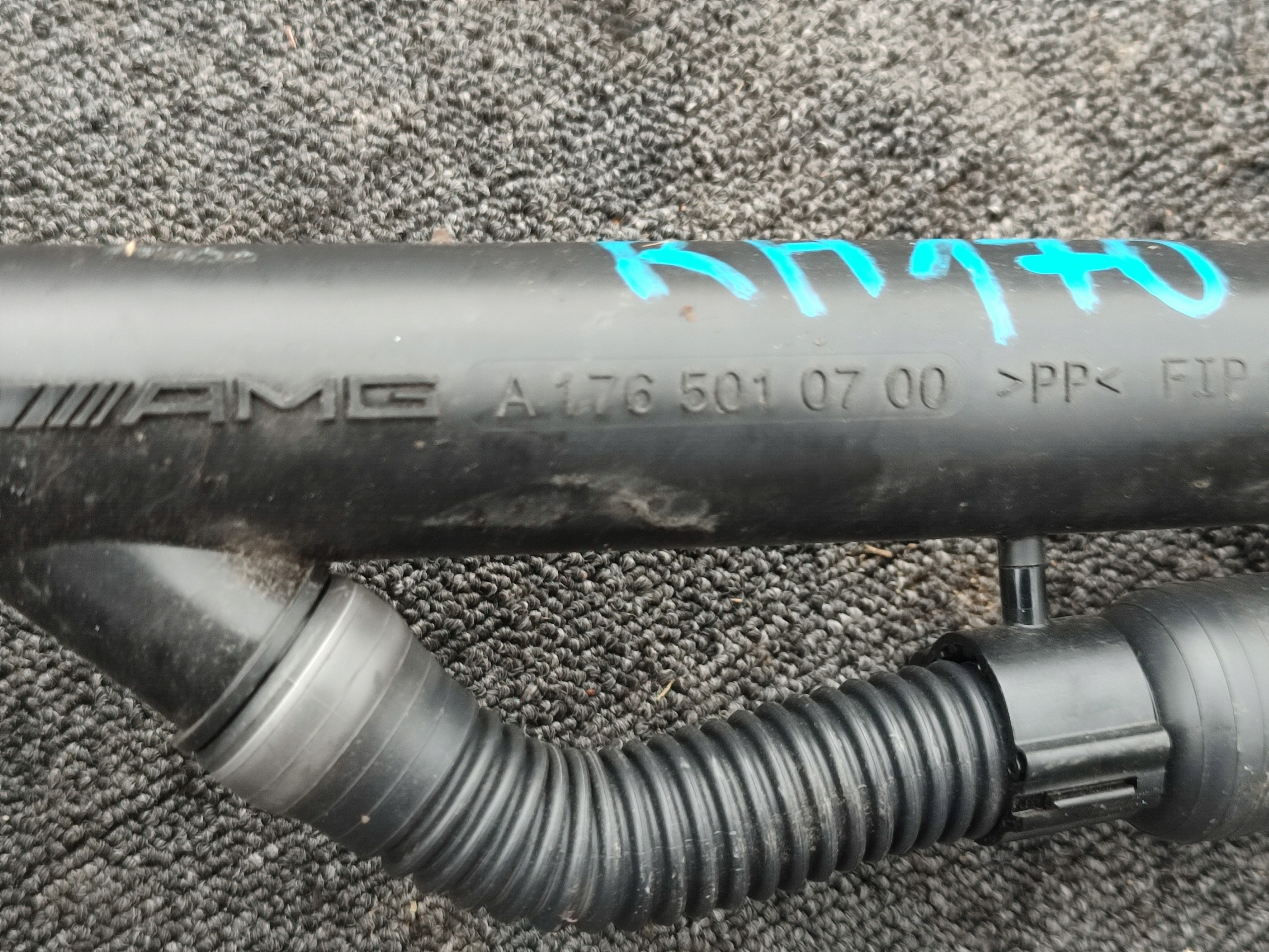 Schlauch luft MERCEDES W176 A45 AMG A1765010700