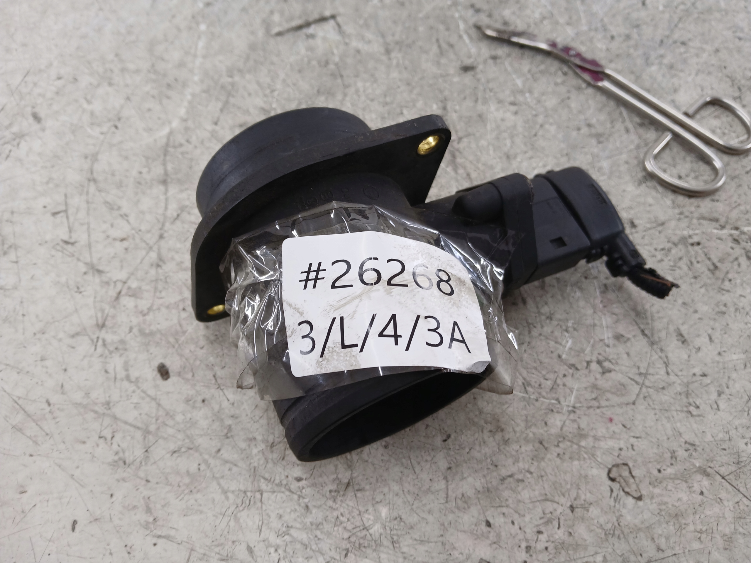 VW GOLF IV 1.9 TDI flow meter 06A906461
