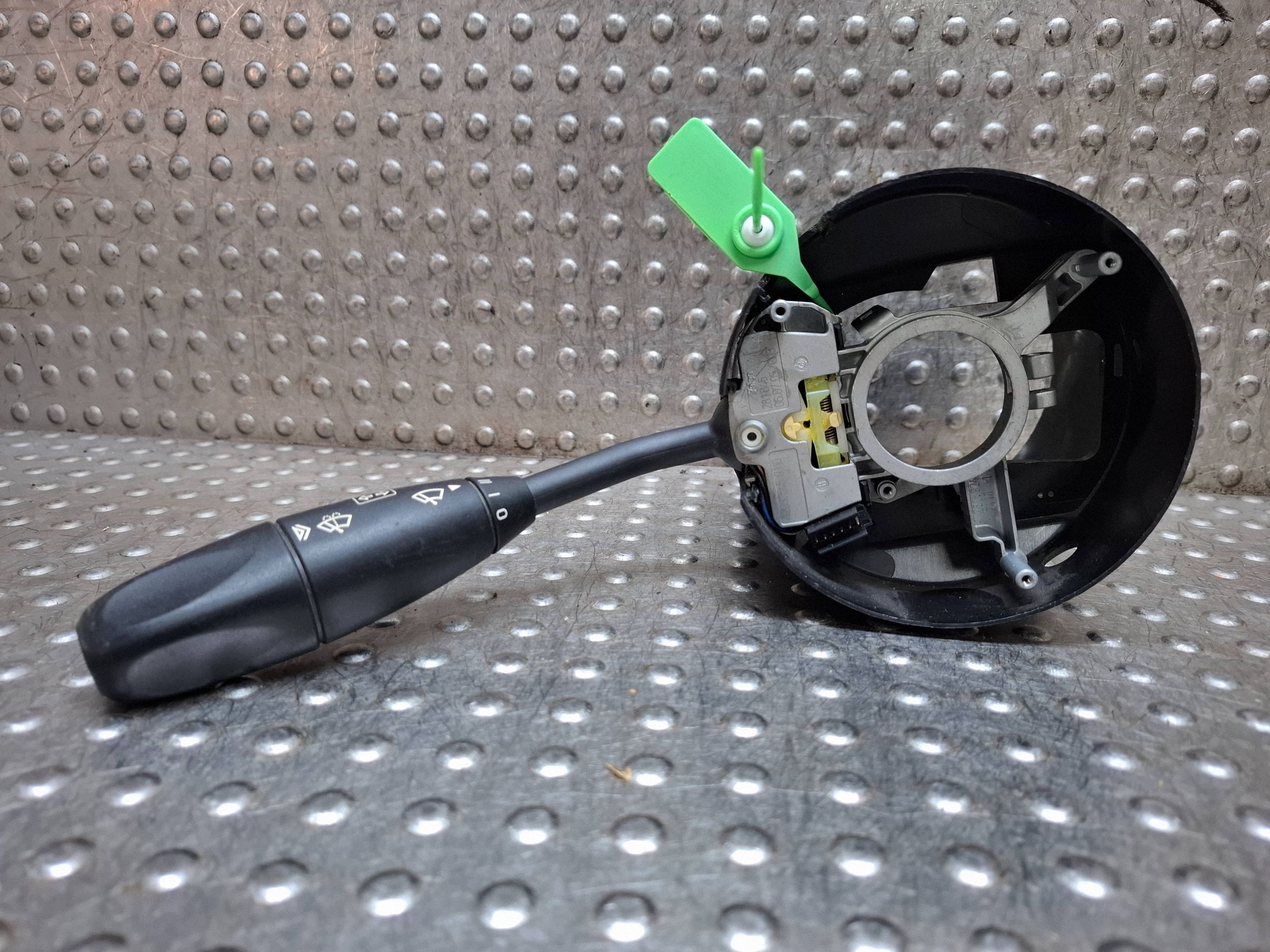 MANETKA DEVIO TERGICRISTALLO TERGI A2035450110 MERCEDES W203 W209