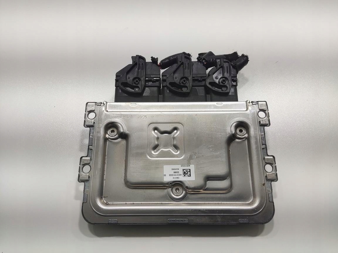 control unit computer of the engine RENAULT ZOE II 2019-2024 237D40308R