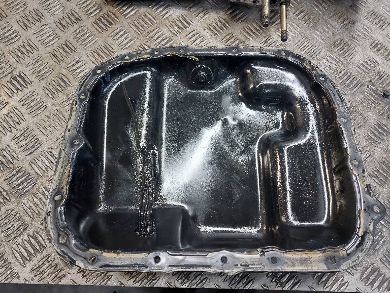 MISA oil sump TOYOTA COROLLA E12