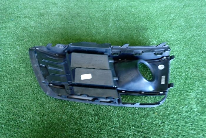 AUDI Q5 S-LINE 16- grid of a bumper left