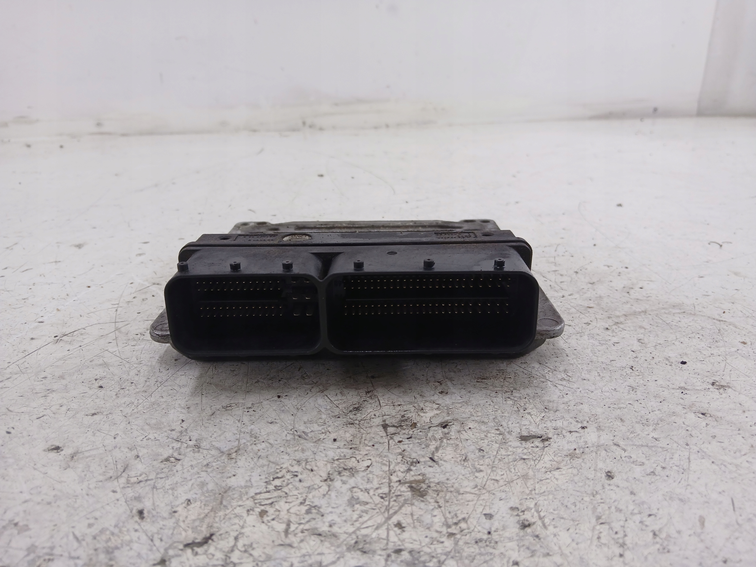 MERCEDES W203 1.8 K control unit computer of the engine A2711531679