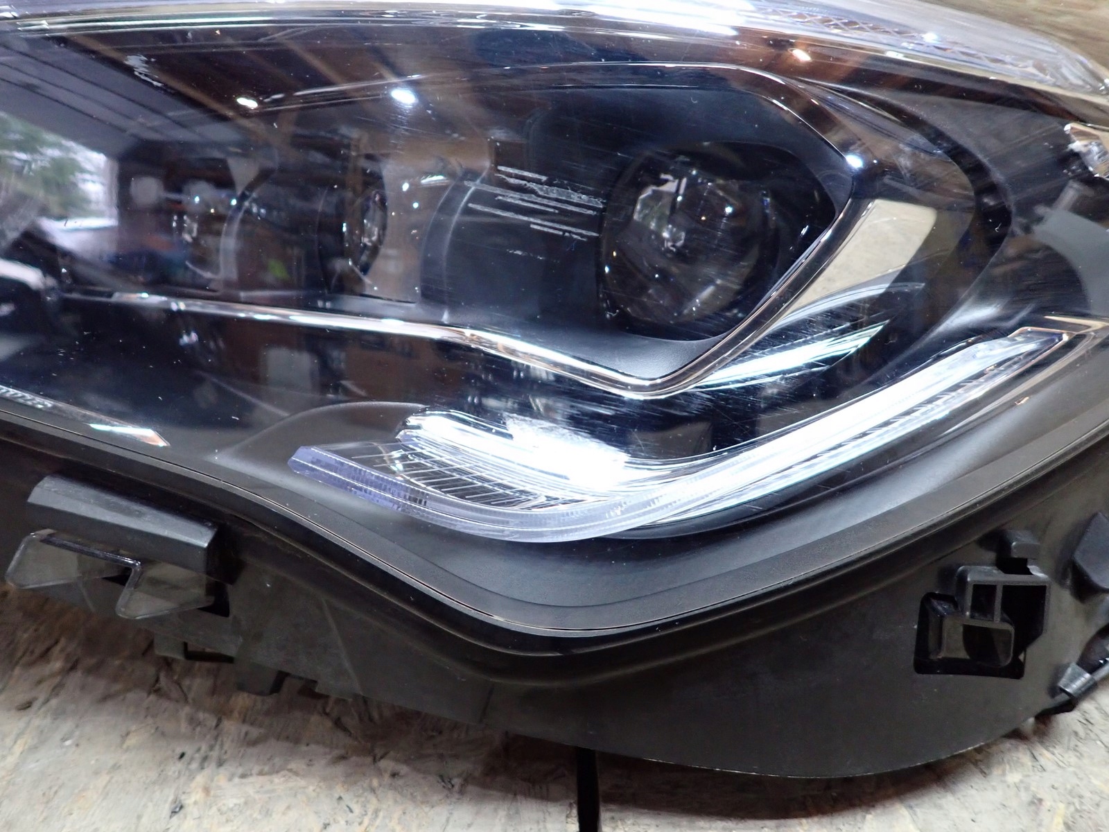 light left REFLEKTOR left FULL LED MERCEDES CLA 118 2019- A1189066901
