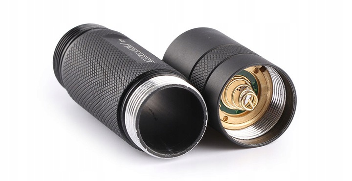 LATARKA CONVOY S2+ T6-4C OGNIWO ŁADOWARKA Liitokala-Lii100 ZESTAW Kod producenta CONVOYS2+