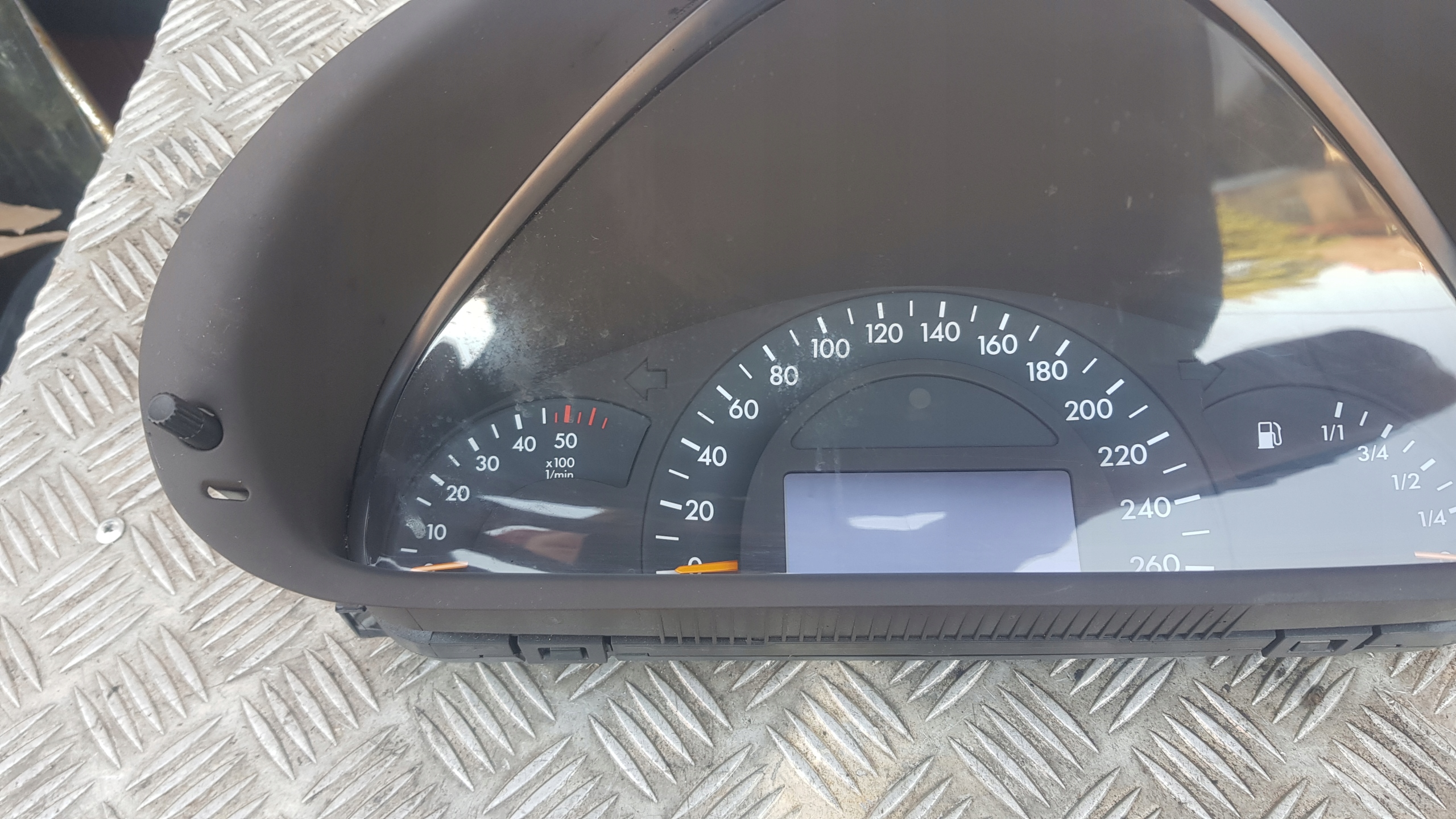 MERCEDES W203 dials clock 2.2 CDI a2035401347