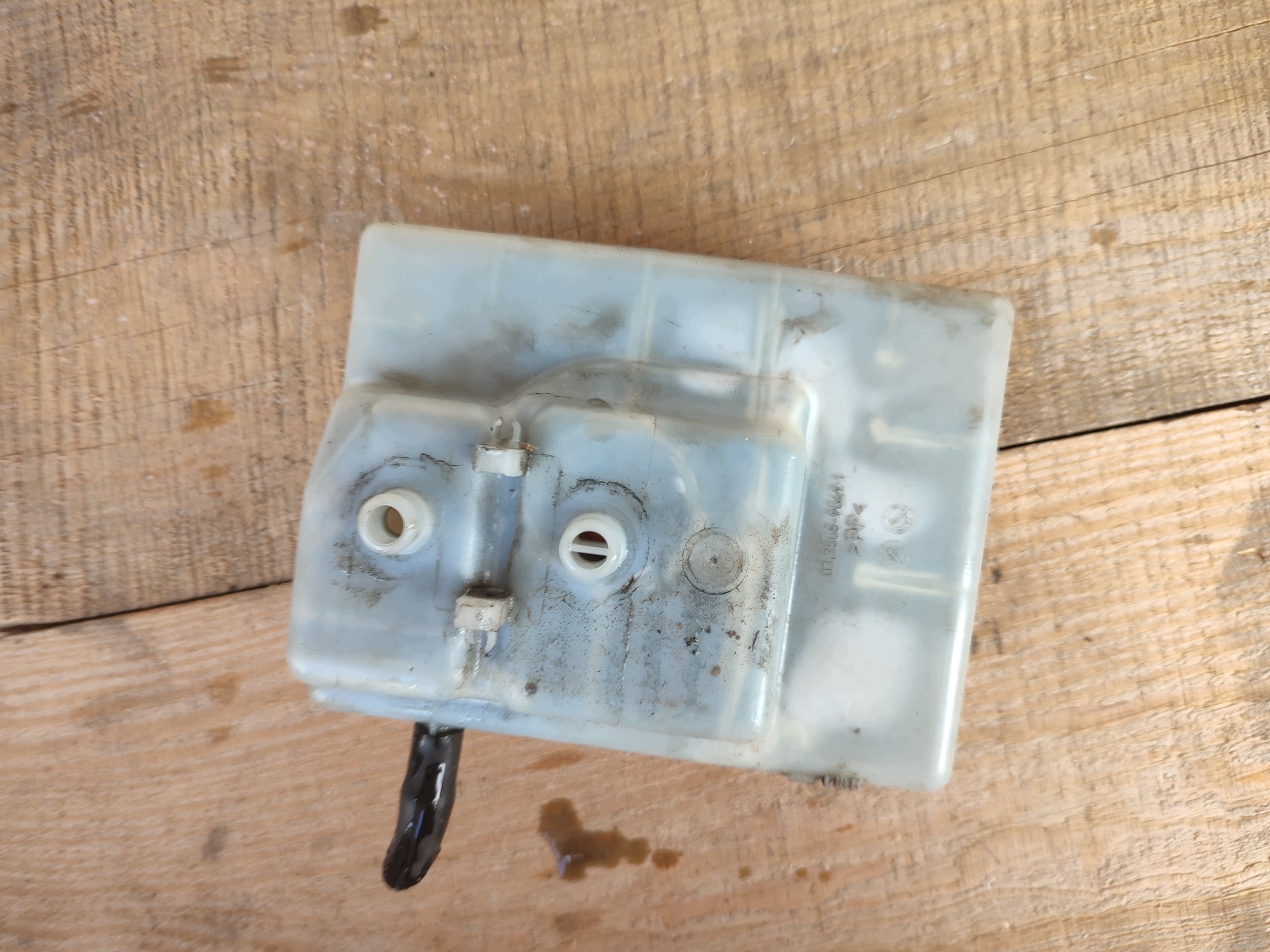 bremsflüssigkeitsbehälter Renault Master IV 3508-9048
