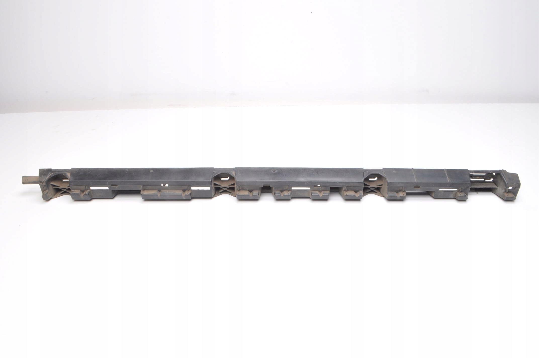 VOLVO S60 V60 II UCHWYT MOCOWANIE PROGU ŚRODKOWE PRAWE 32262699