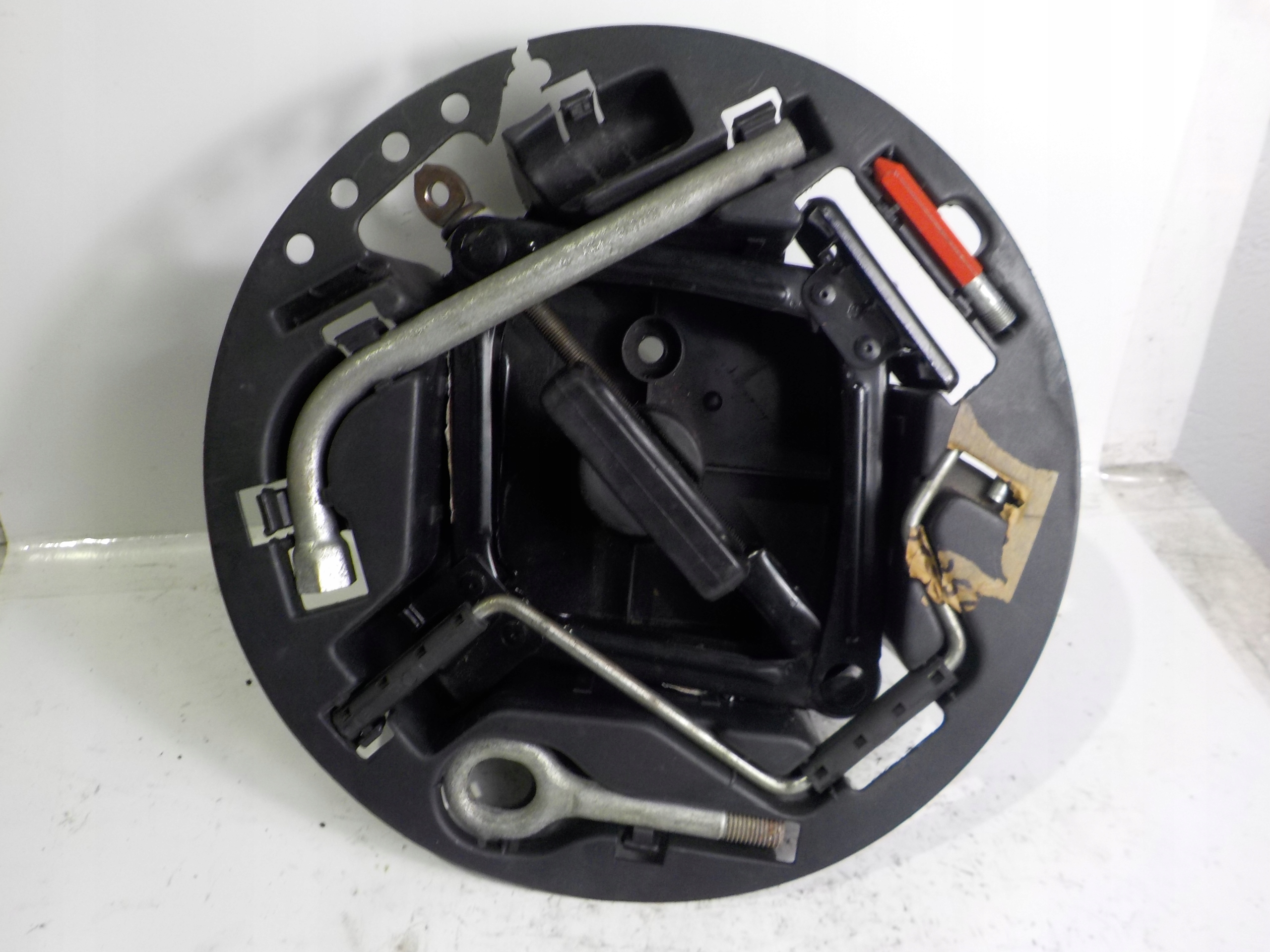 ALFA ROMEO 147 WKŁAD KOŁA LEWAREK HAK KLUCZ