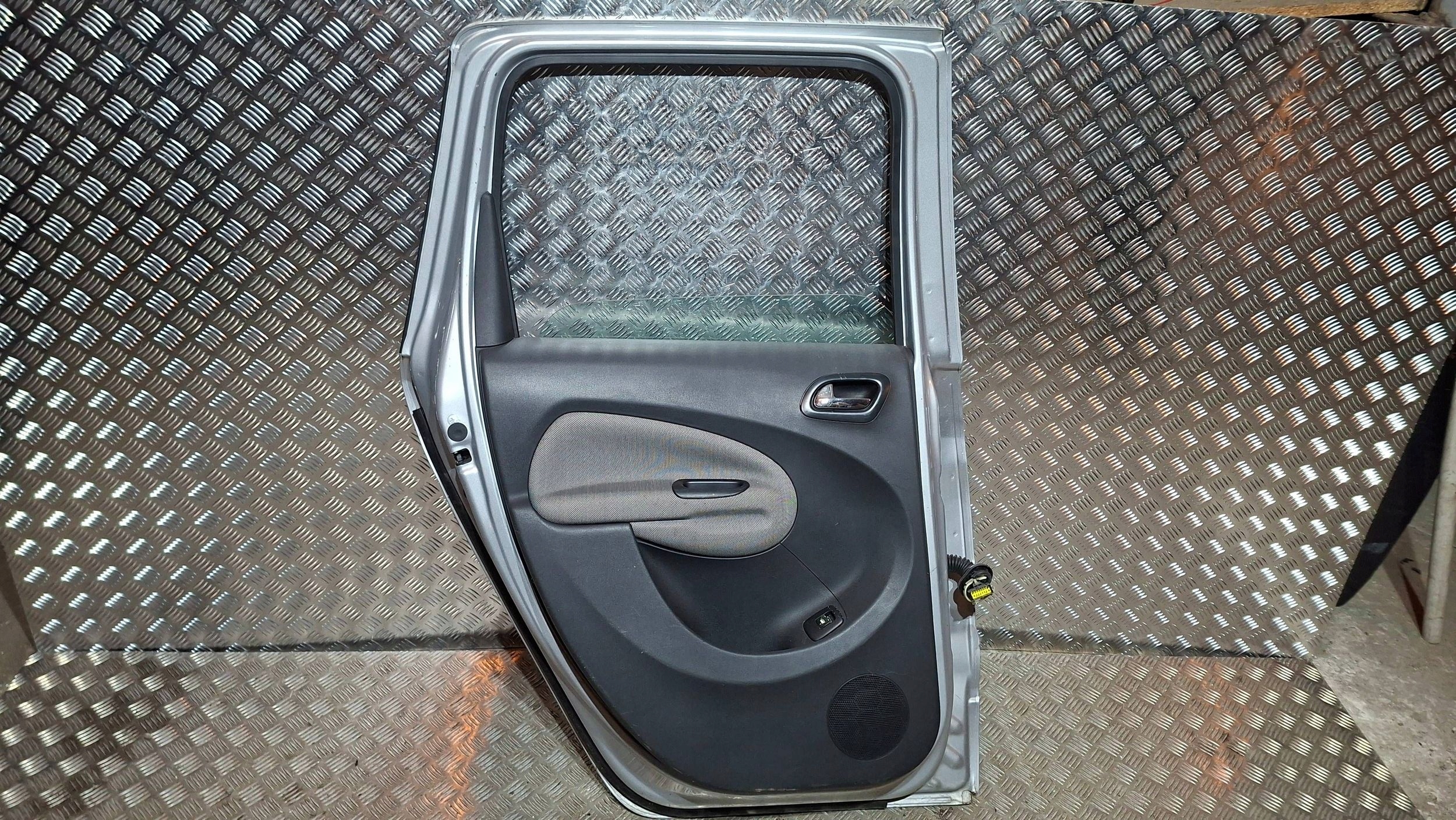 Tür links heck CITROEN C3 PICASSO 2009