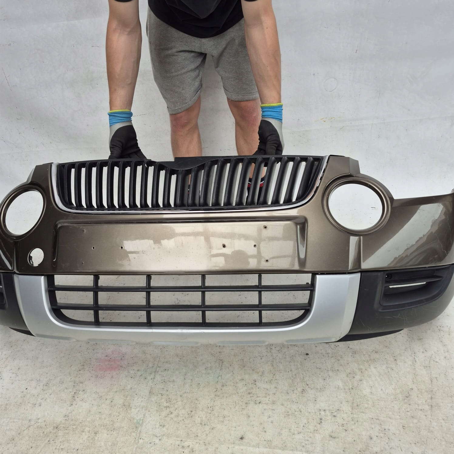 SKODA YETI 09-12 bumper front front