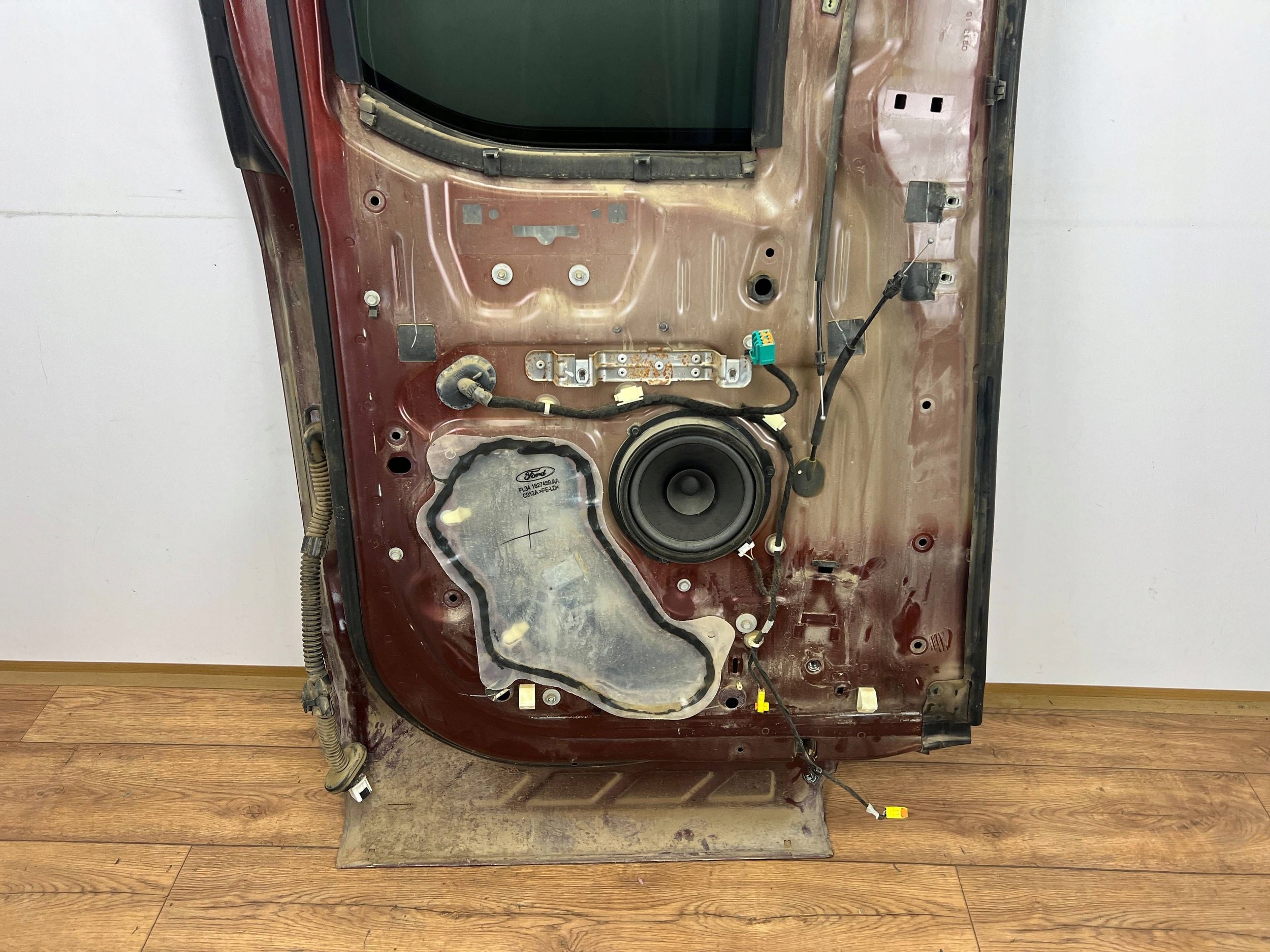 door rear. left SuperCab Ford F150 2015+