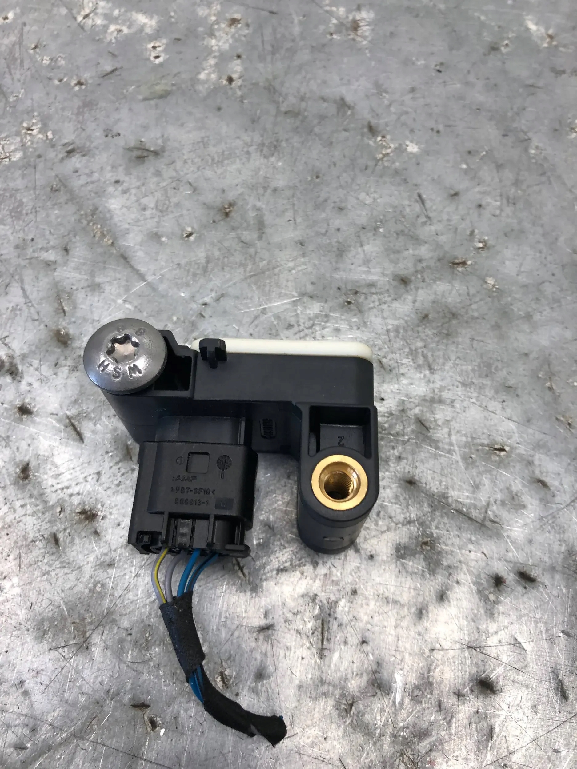 Sensore impatto BMW E87 6911003