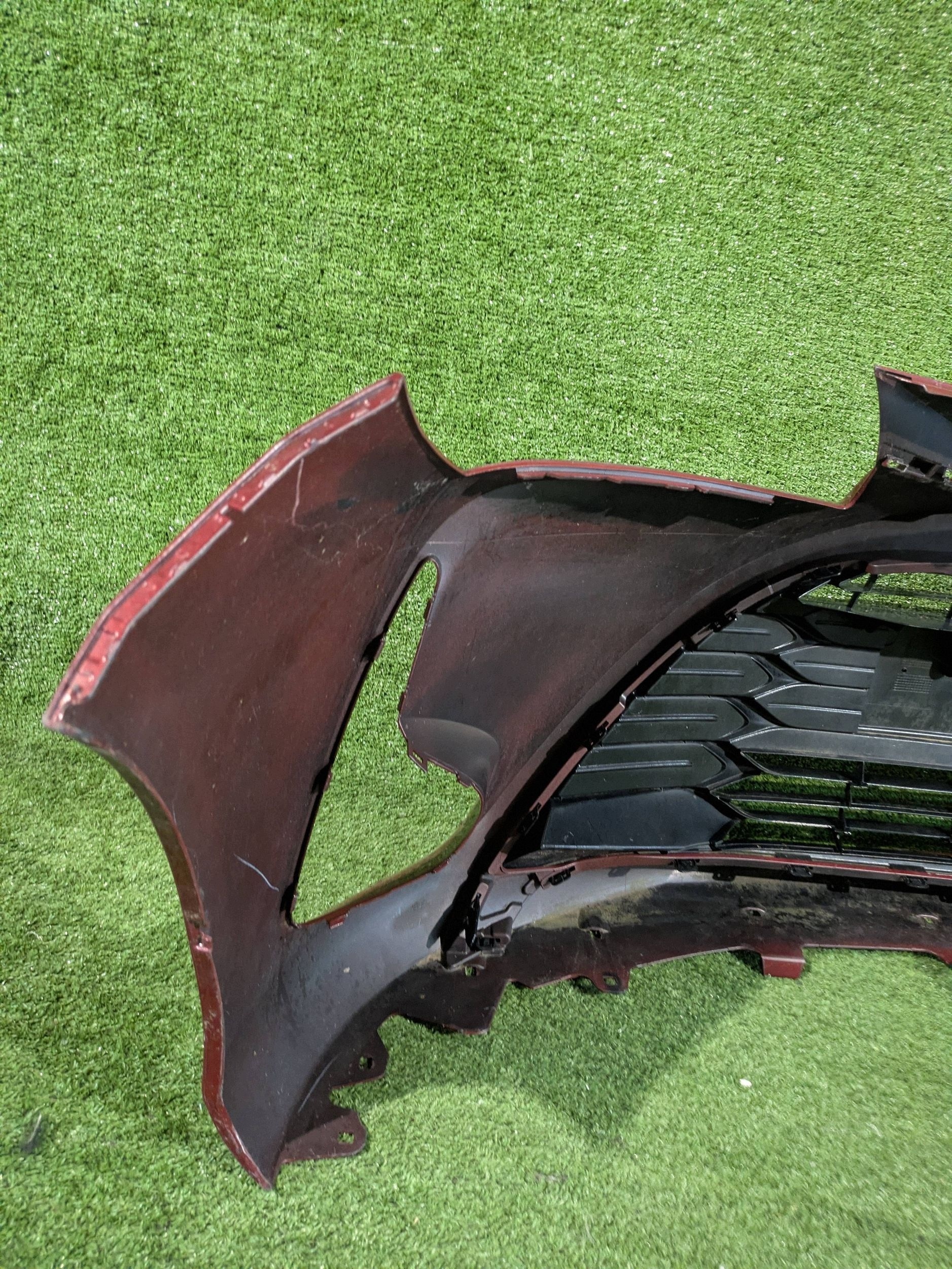 front bumper front TOYOTA YARIS III LIFT 17- NR.Z9362