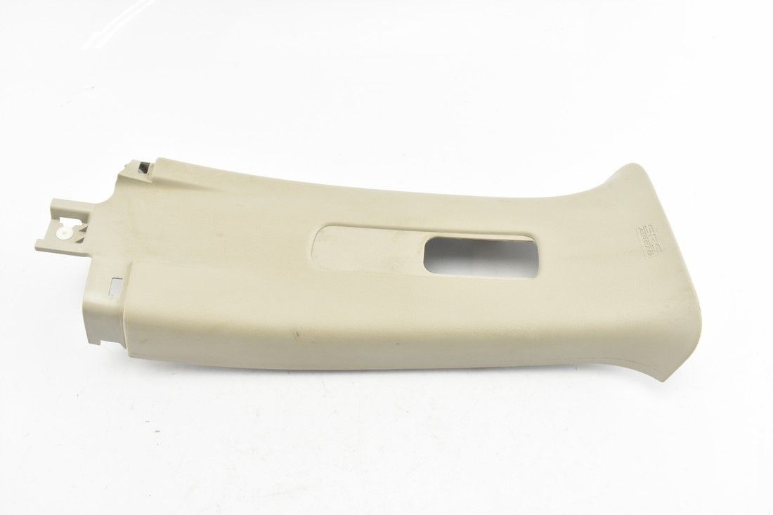 7211A382 - Накладка стойки B П Mitsubishi L200 V 14-