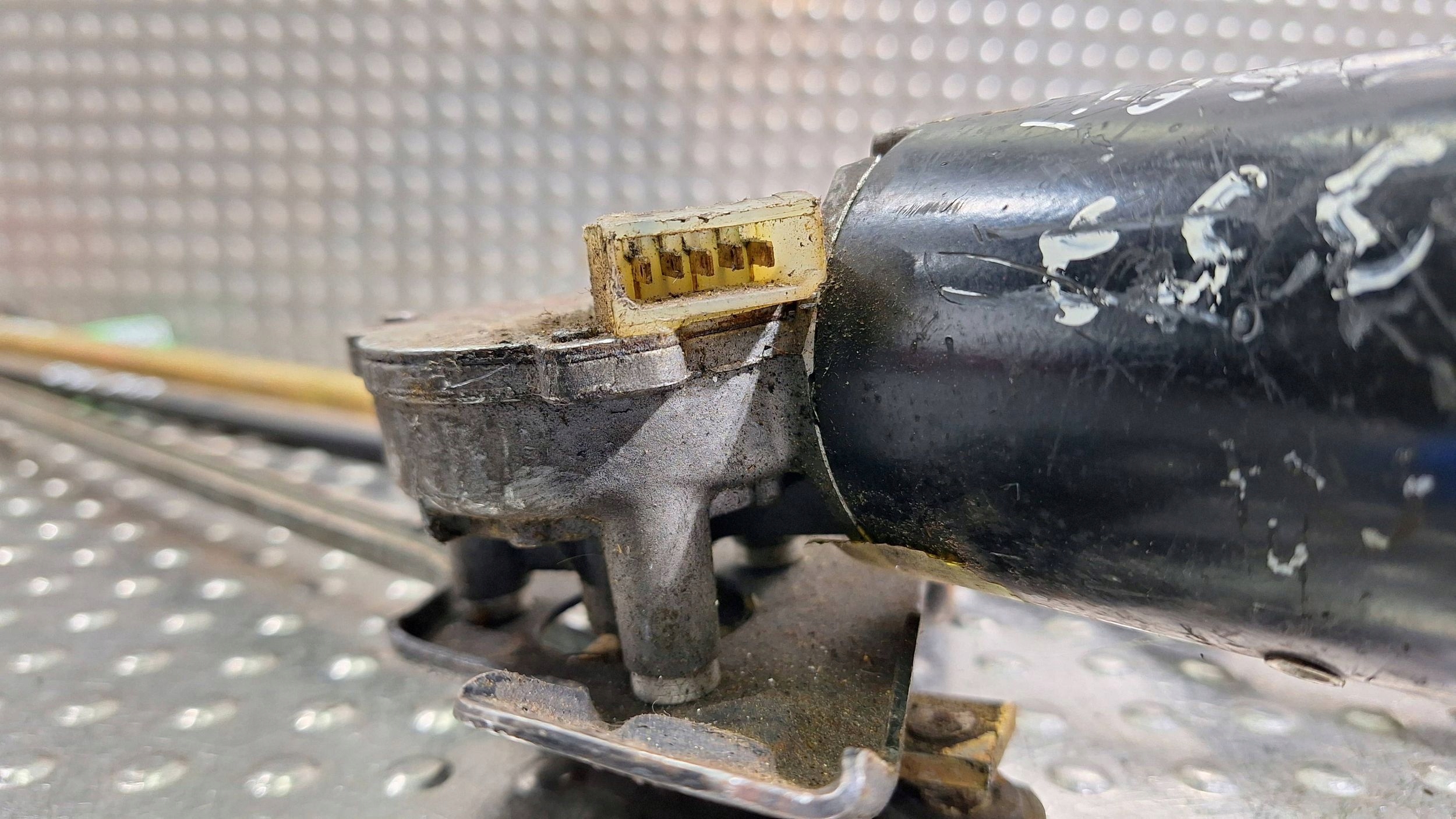 Gestänge Motor Wischer vorne 357955113A VW PASSAT B3