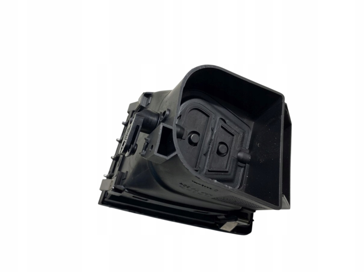 grid air conditioning devices right VW TOUAREG and 7L6819704J