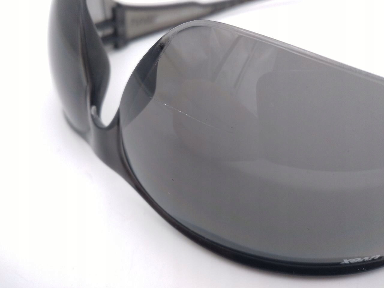 OKULARY PRZECIWSŁONECZNE UVEX SPORTSTYLE 204 Model Sportstyle 204