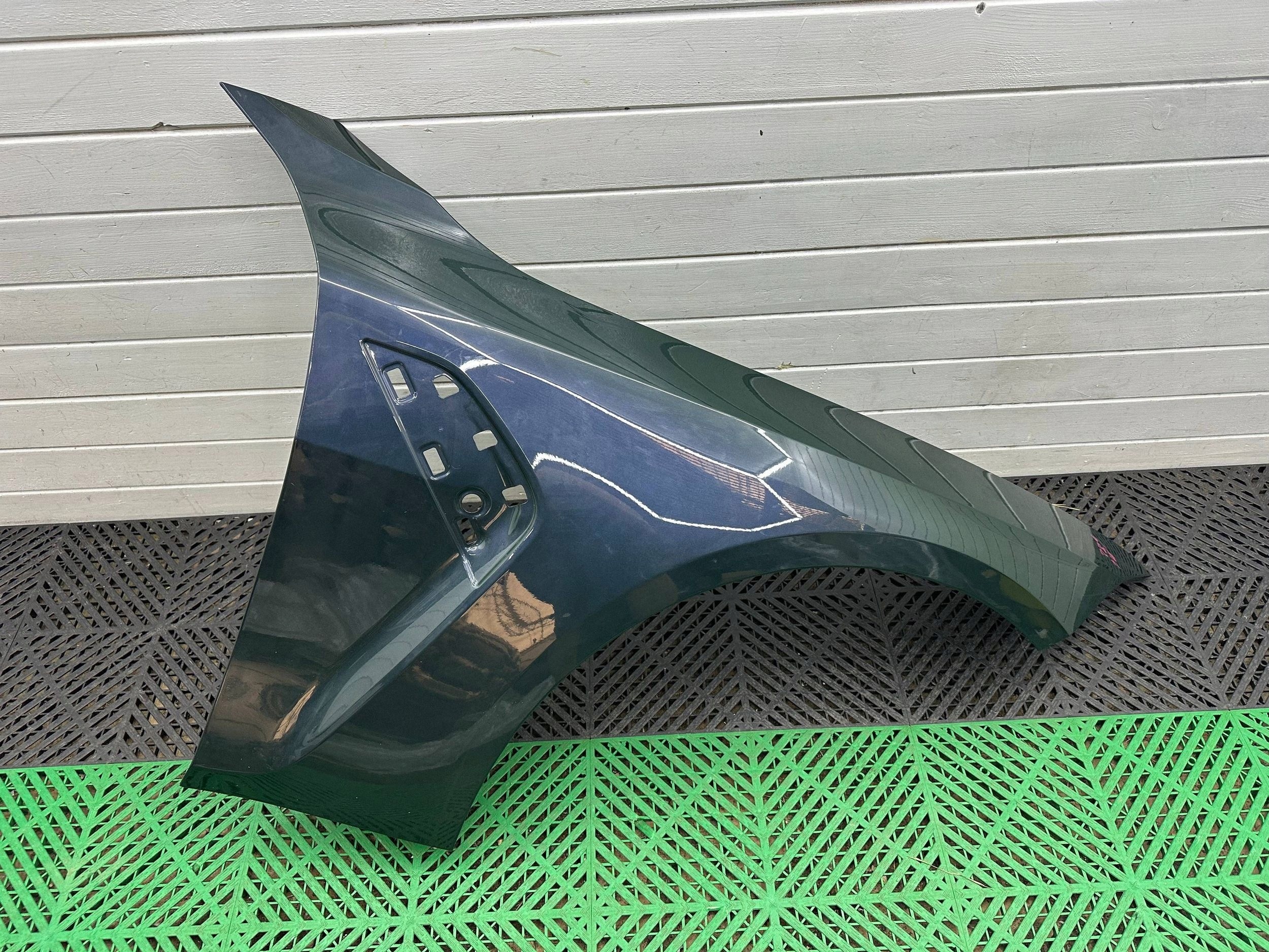 fender front side right BMW M4 G82 G83