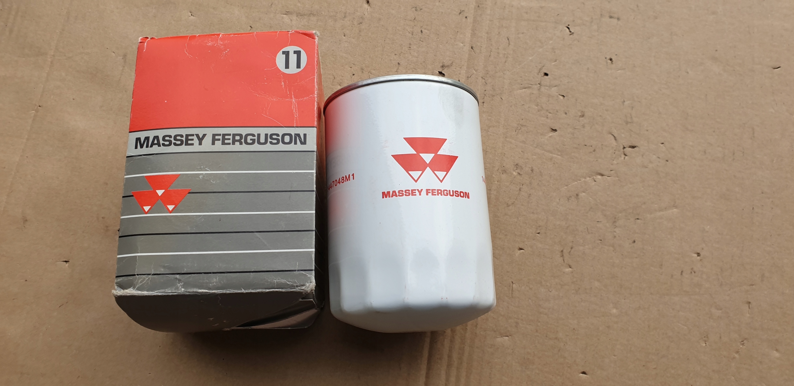 FILTR OLEJU MASSEY FERGUSON 1447048M1