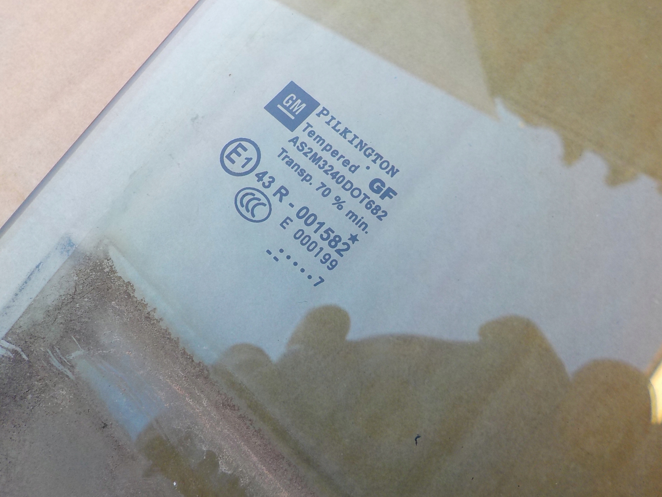window right rear part opel zafira b 2007r
