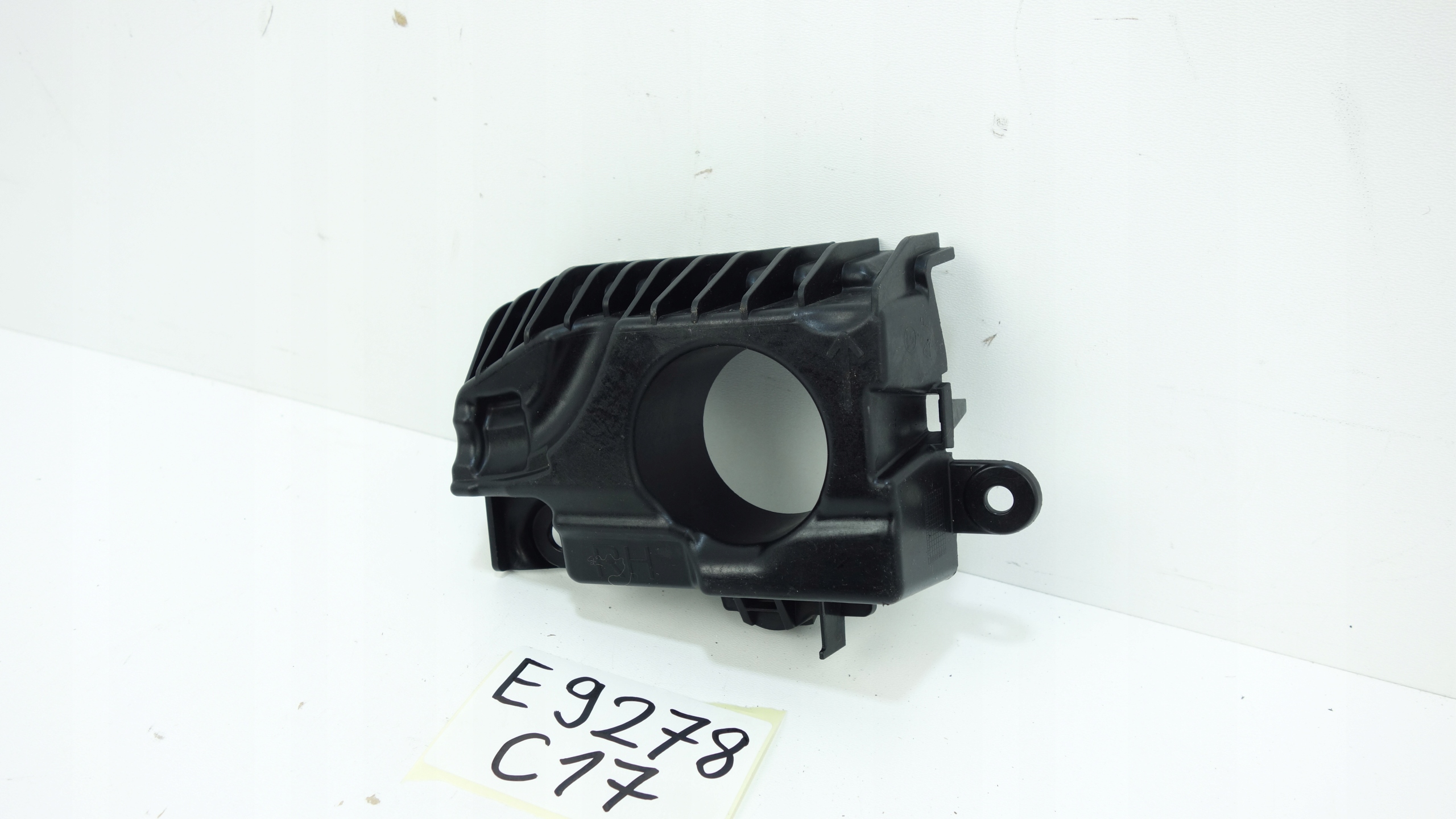 BMW X4 G02 2018- ABSORBER ZDERAKA right rear part 9498854
