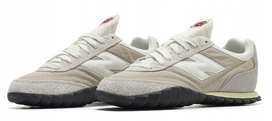 Boty New Balance URC30EC pánské tenisky 45,5