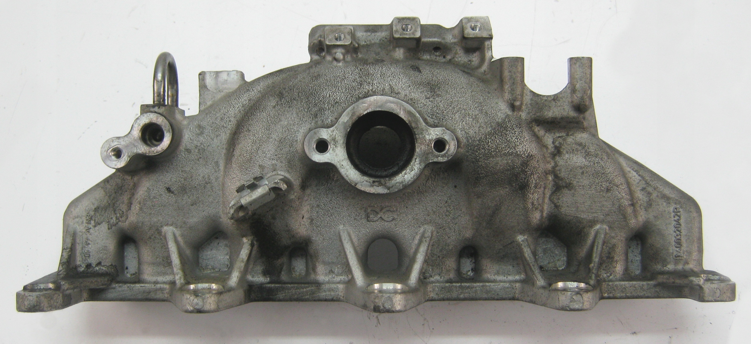 intake manifold MASTER III MOVANO B 2.3 140032042R