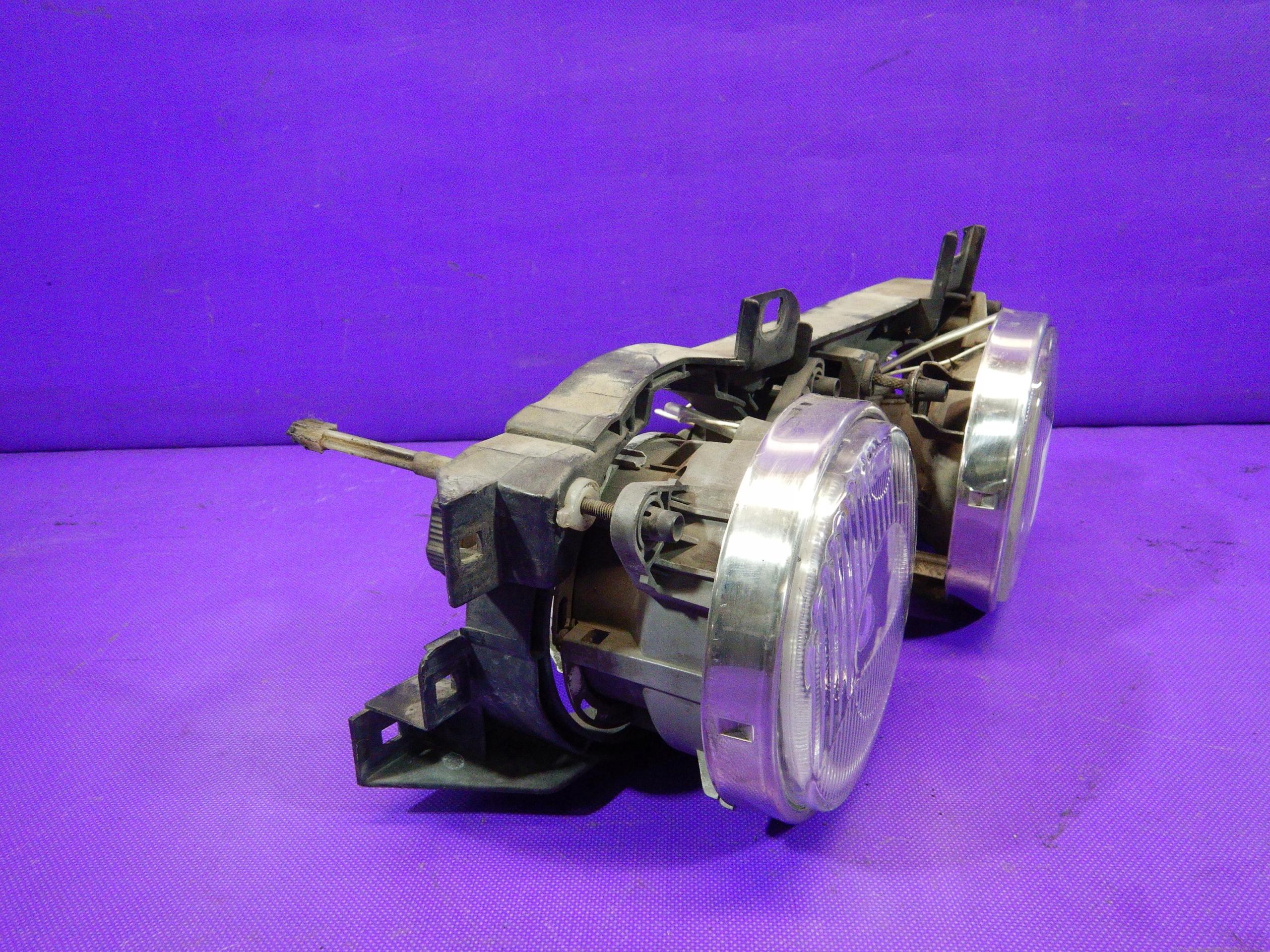 BMW E34 KOMBI 88-96 LAMPA REFLEKTOR PRAWY PRZÓD Strona zabudowy prawa