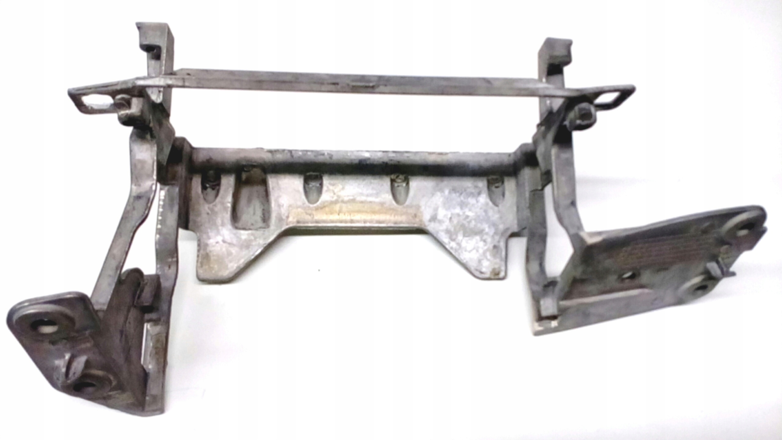 Volvo XC60 držák pro upevnění palubní desky Evropa Oe 1286352