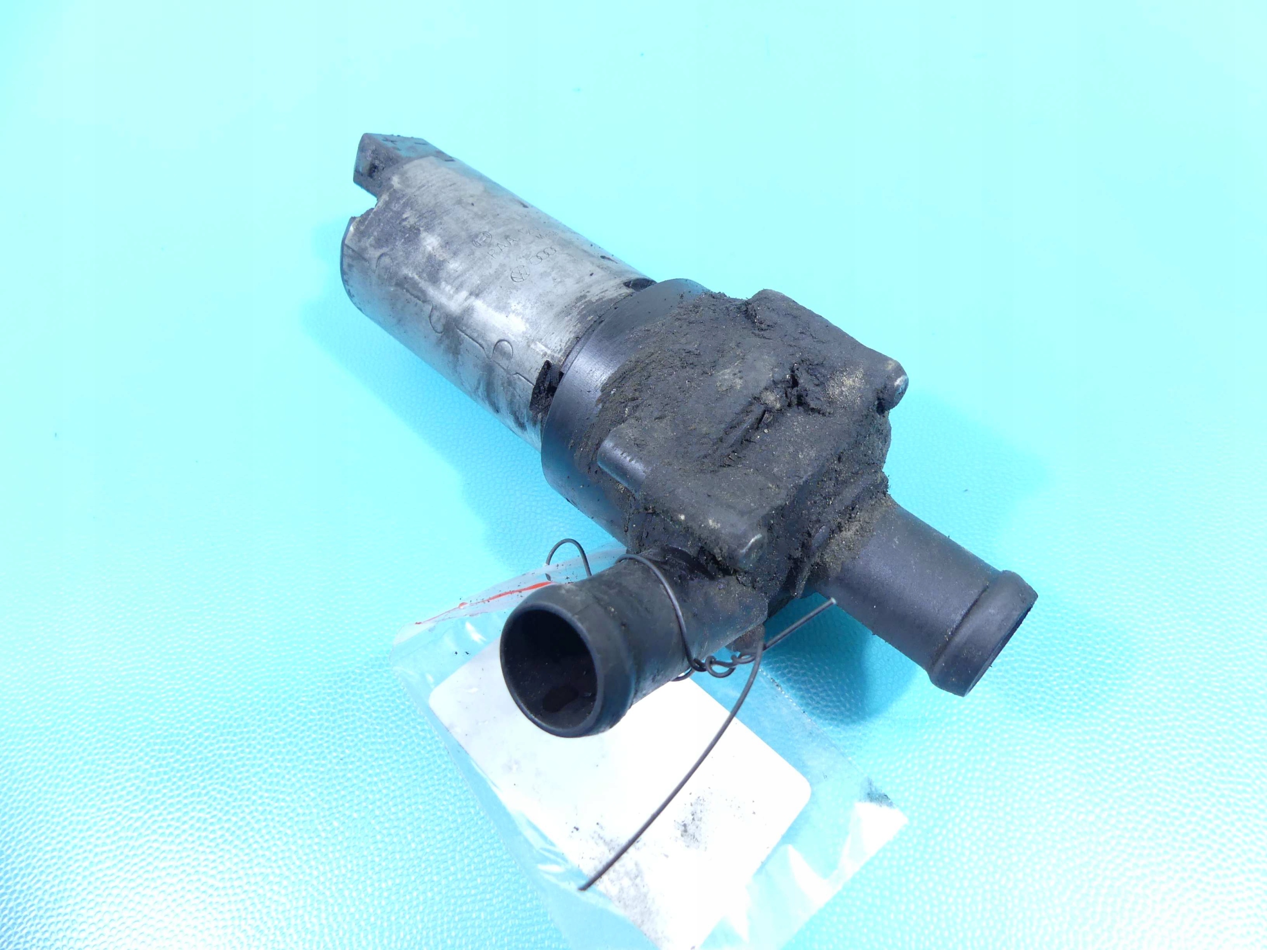 POMPKA OBIEGU WODY VW TRANSPORTER T4 0392020024