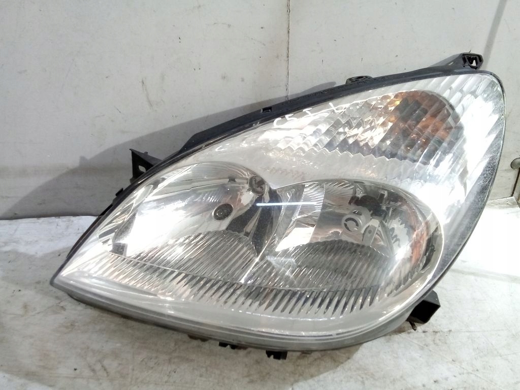 Citroen C5 and light left front ksenon xenon 9644275380