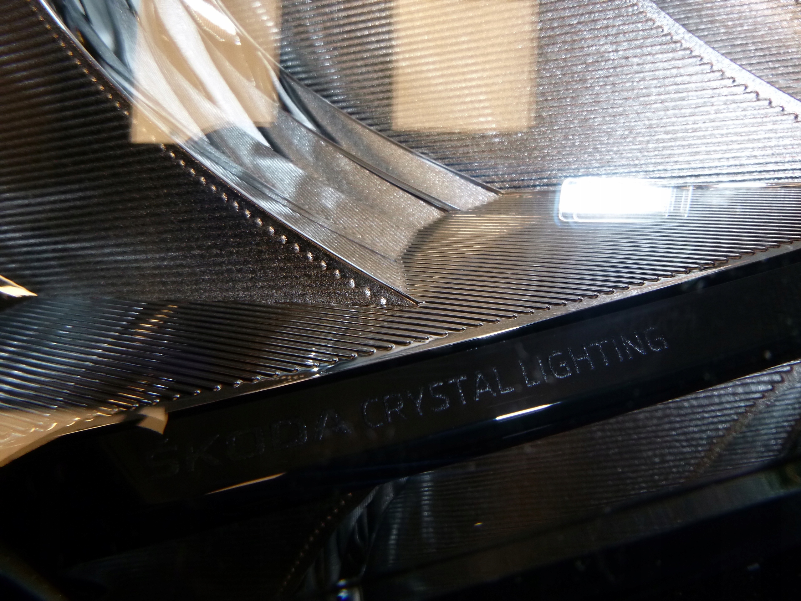 SKODA KAMIQ light FULL LED KPL front 11 PIN EU