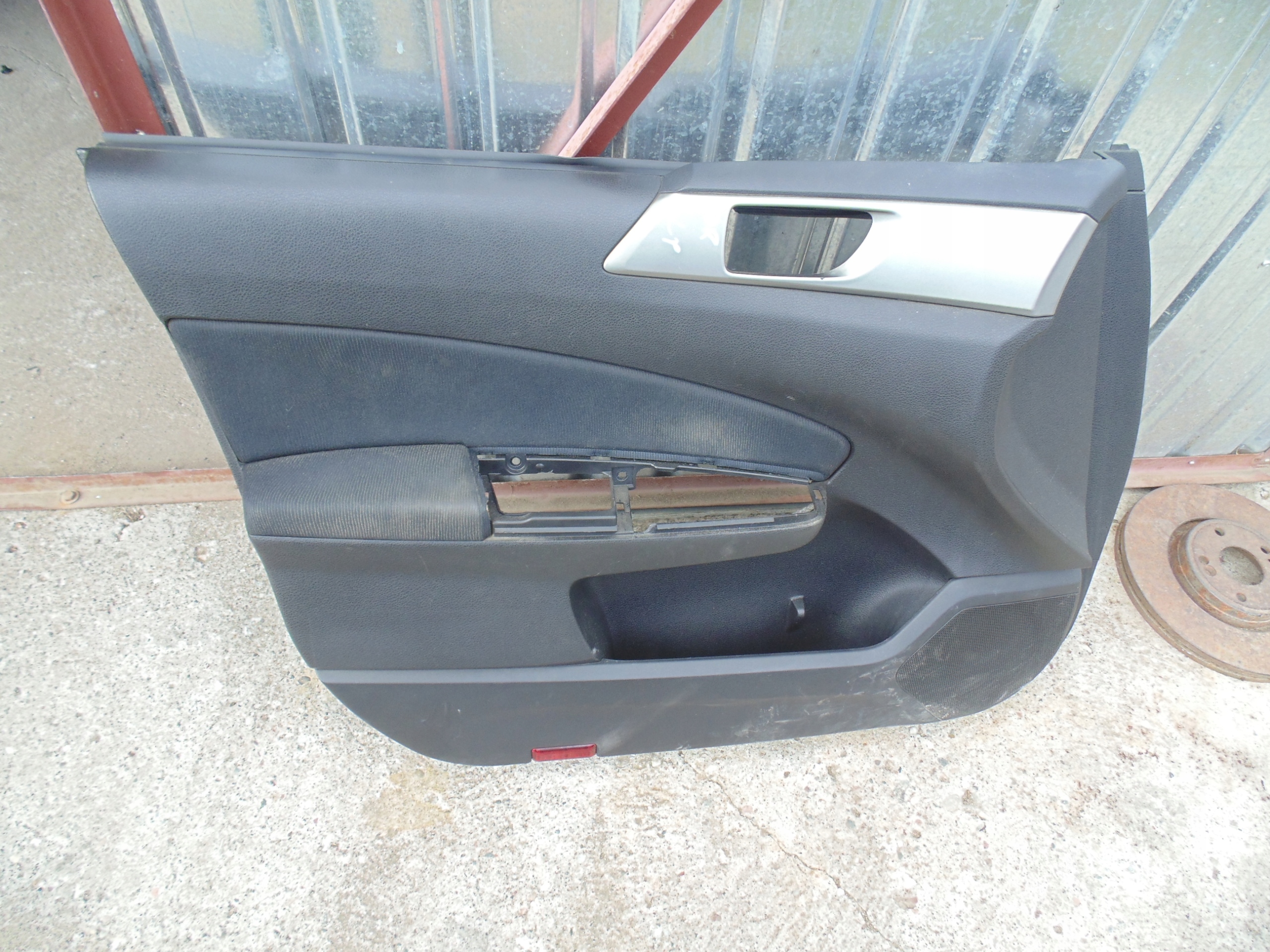 карта дверная левый перед subaru Forester III 08-12 европа