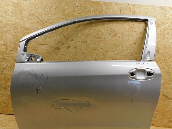 TOYOTA YARIS III 3d 11- door left front front