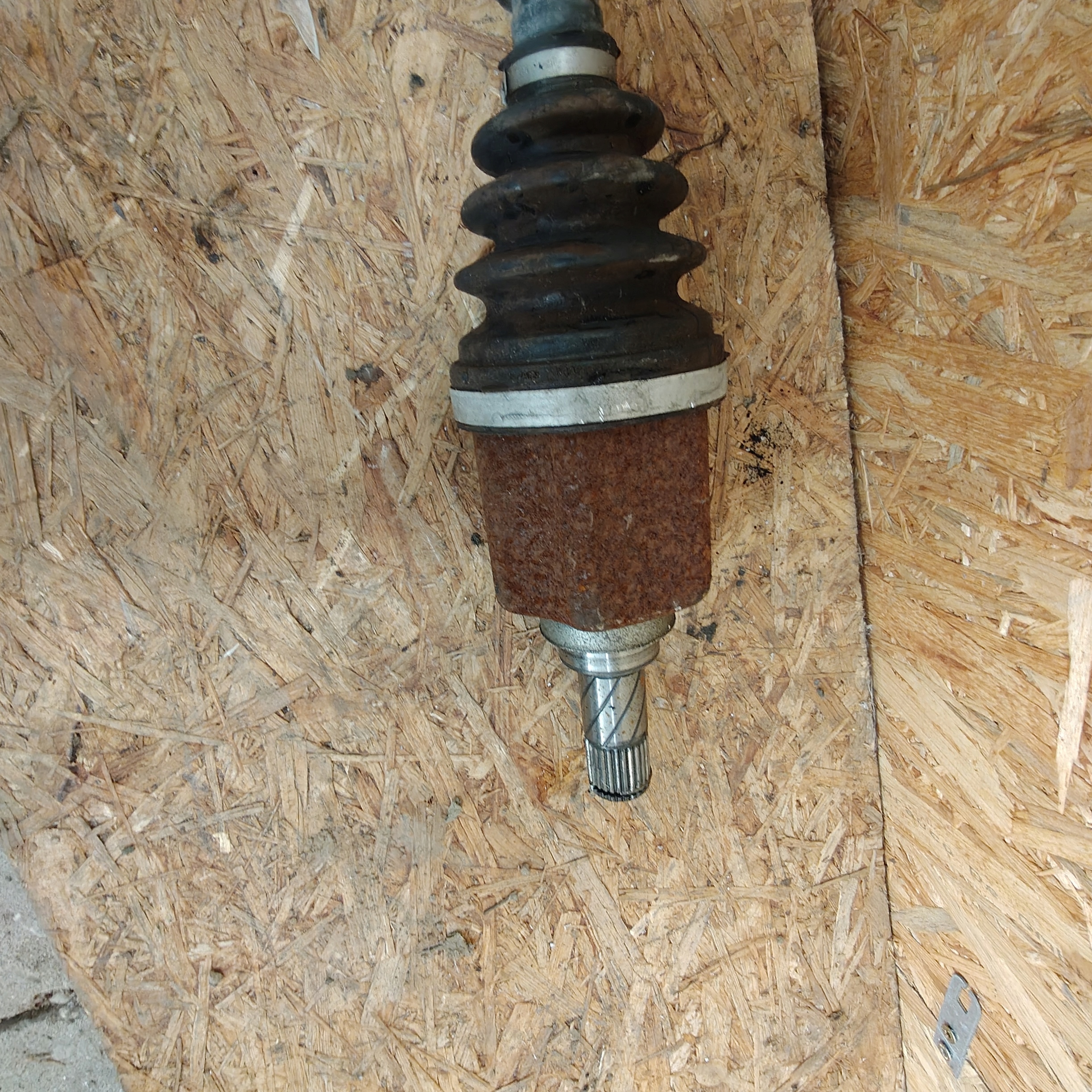Antriebswelle links kurze RENAULT KADJAR 15 DCI 391014PA0B